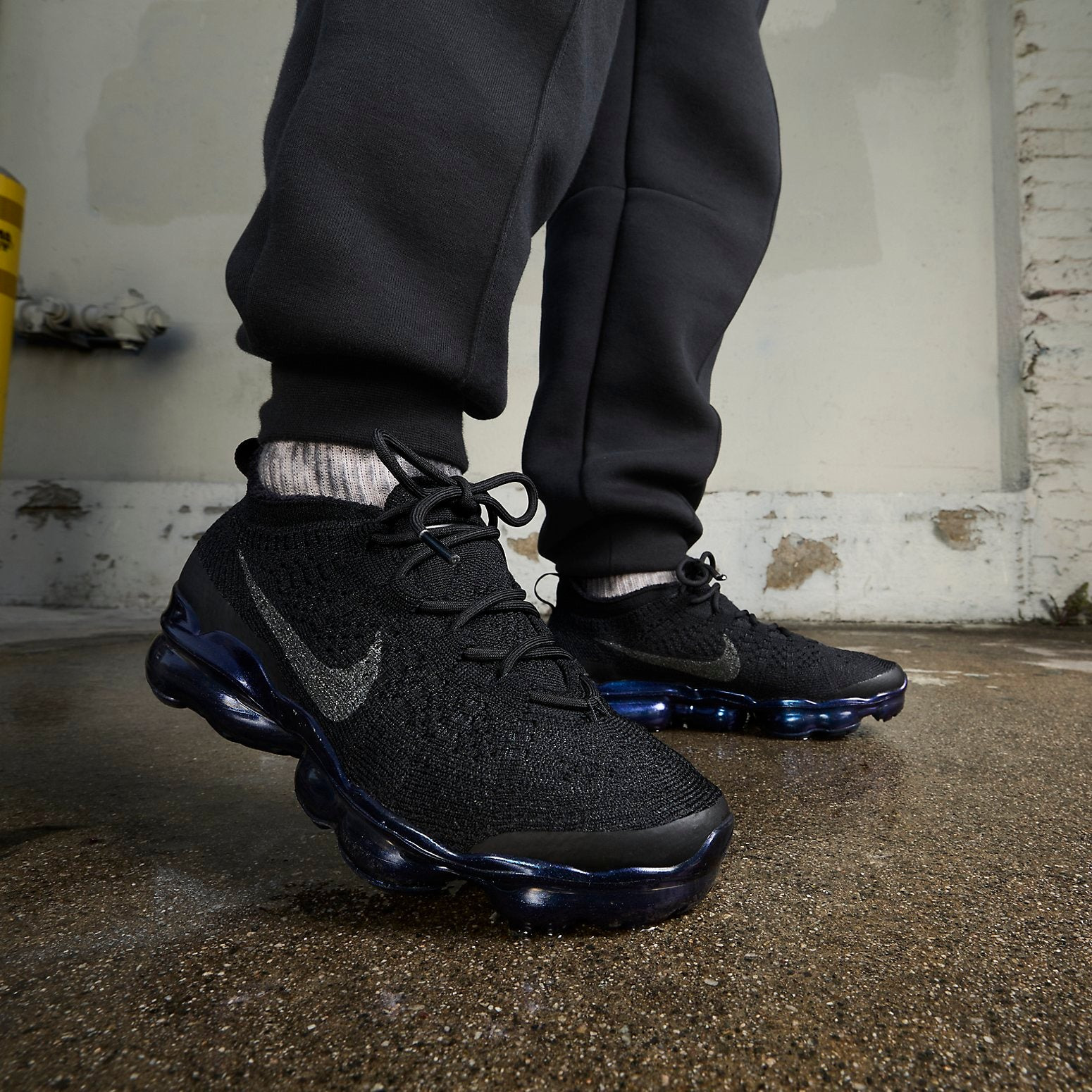 (WMNS) Nike VaporMax 2023 'Dark Blue Black' FD3148-001 - 6