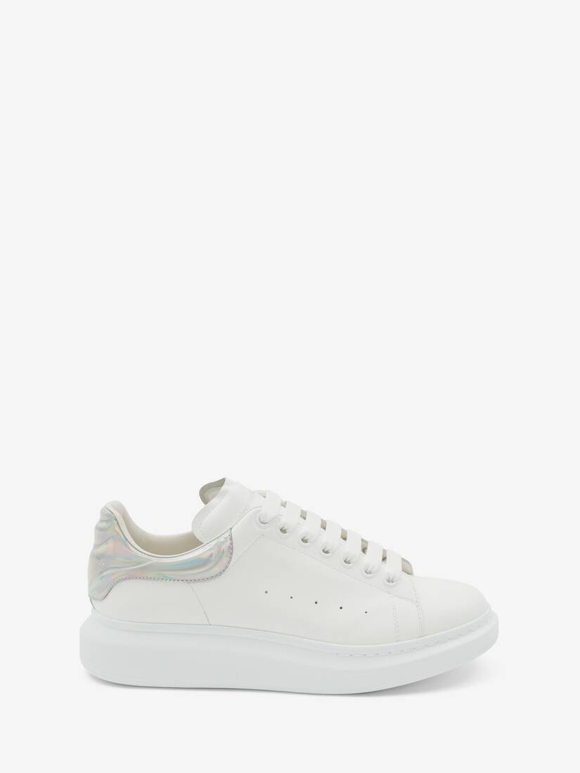 Oversized Sneaker in White/silver - 1