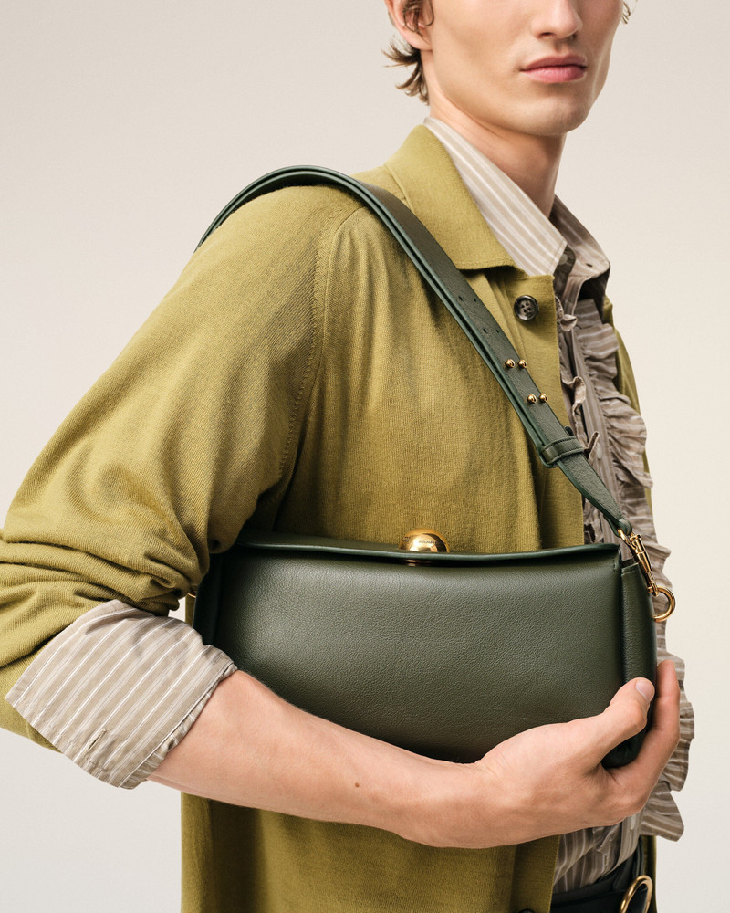 AMI Paris GREEN COW LEATHER CARROUSEL BAG outlook