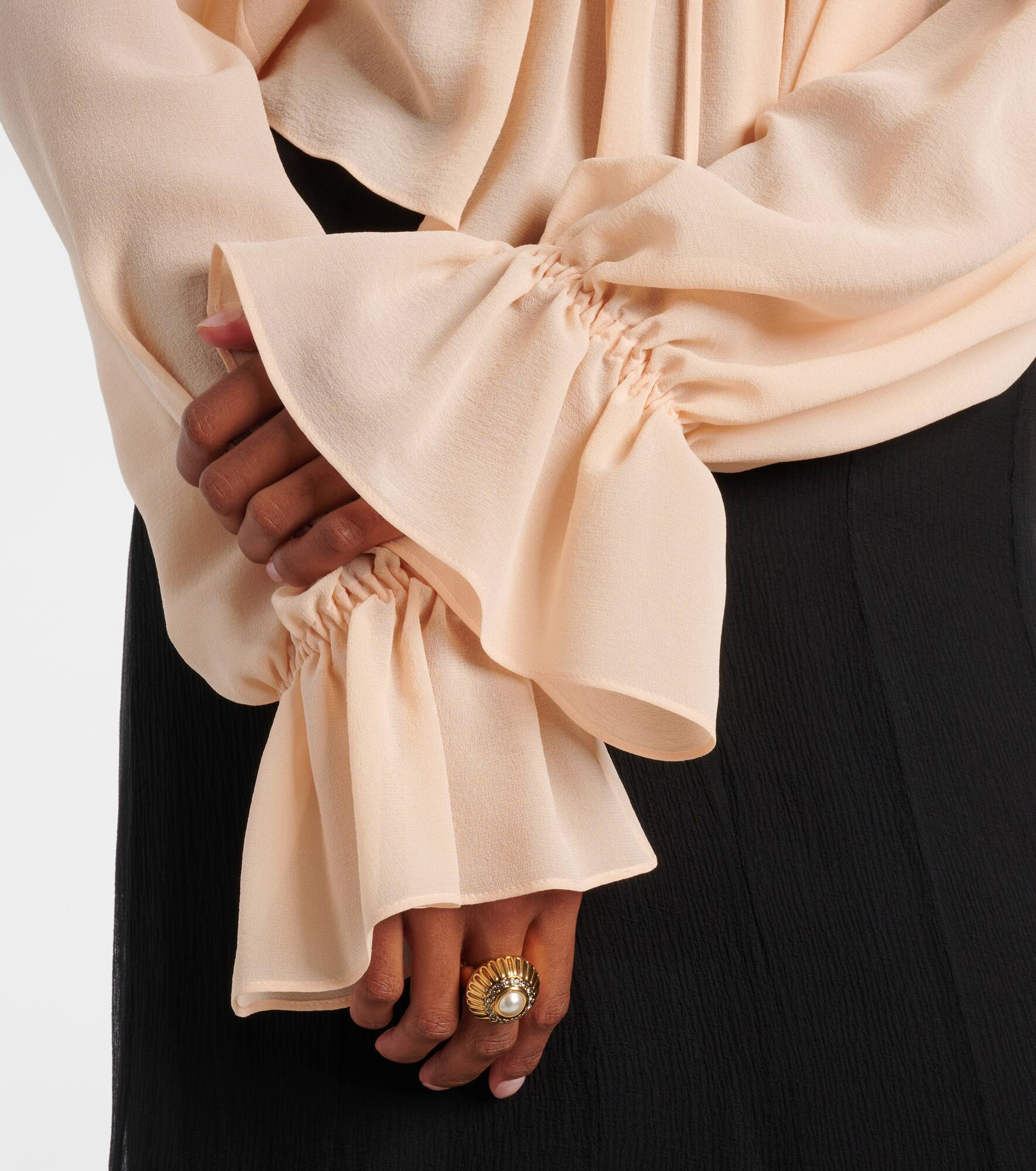 Pearl-embellished ring - 5