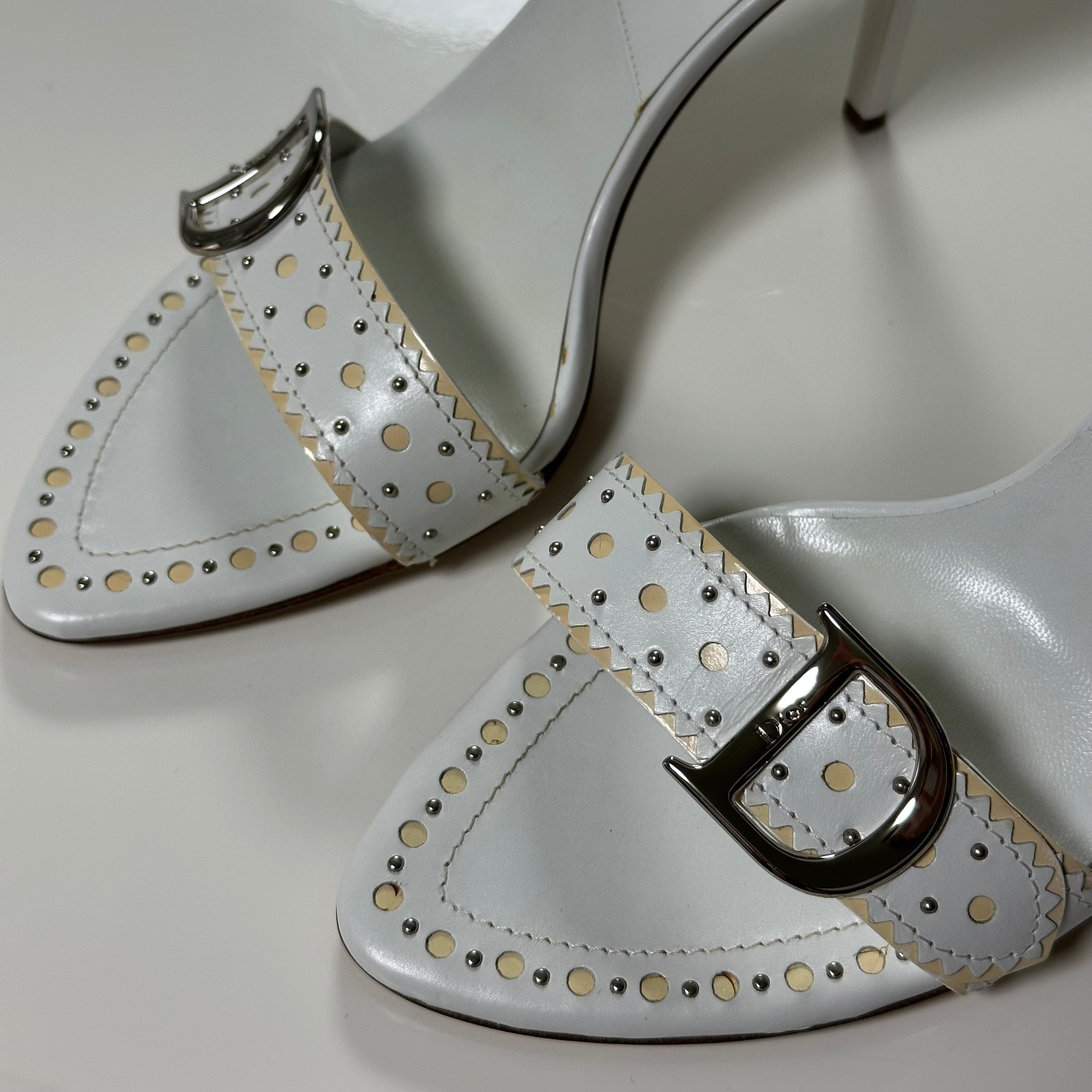 CHRISTIAN DIOR Spring Summer 2004 D'Trick Leather Studded Sandals - 5