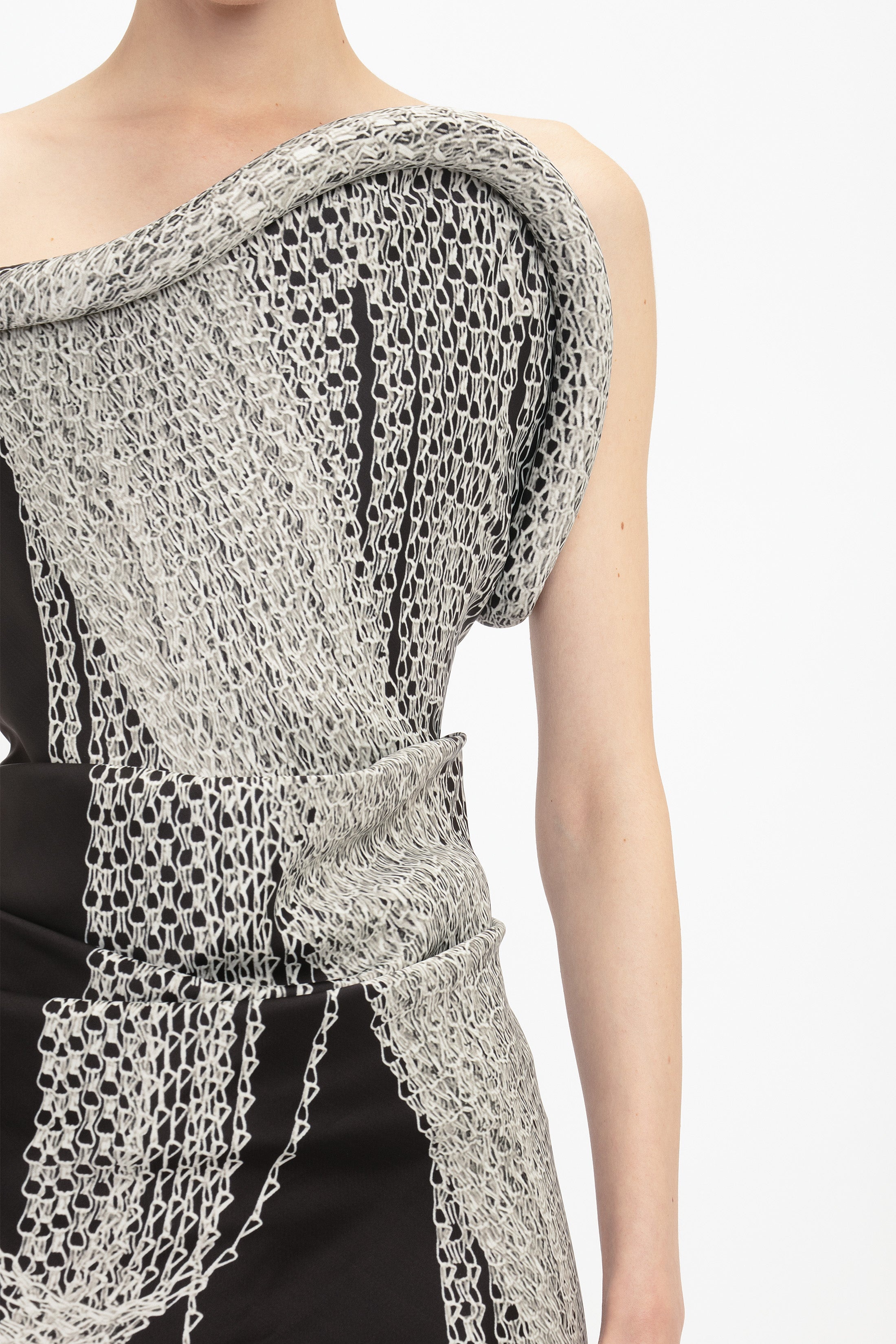 Asymmetric Corset Detail Gown In Black Chain Print - 5