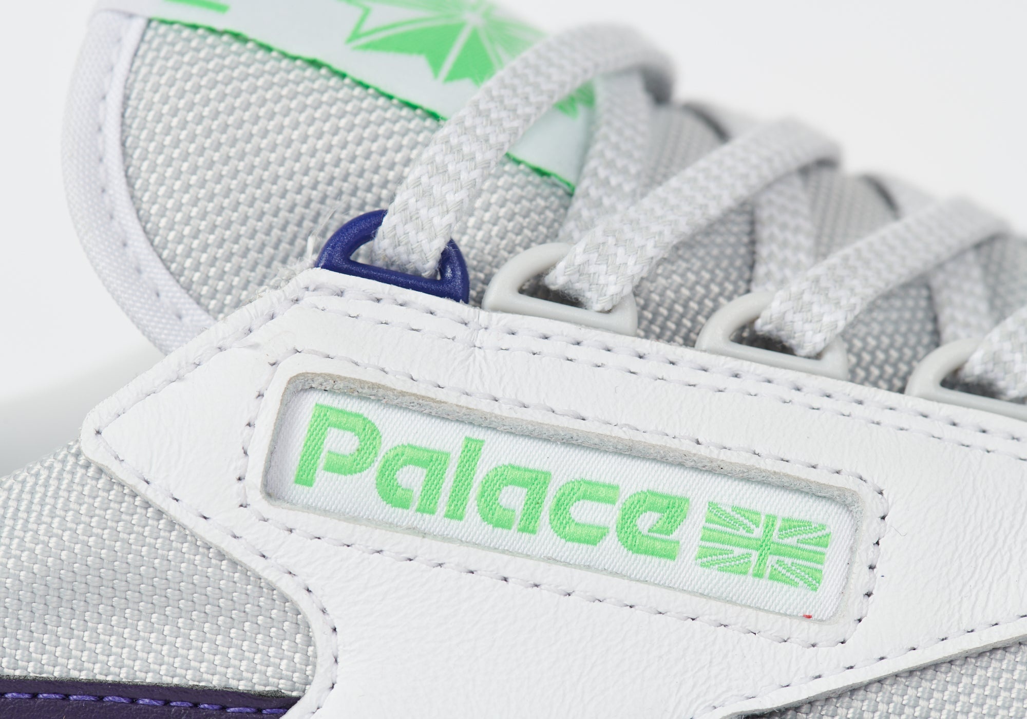 PALACE REEBOK VICTORY G WHITE - 8