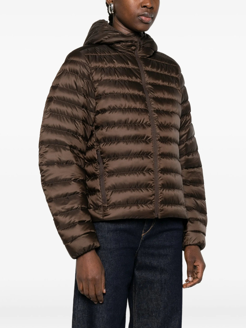 Canada Goose Canada Goose Tops outlook