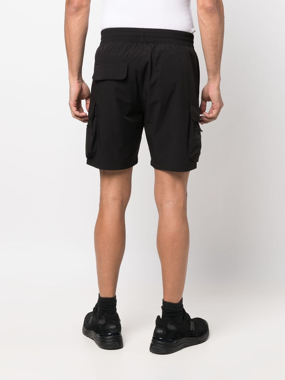 above-knee length cargo shorts - 4