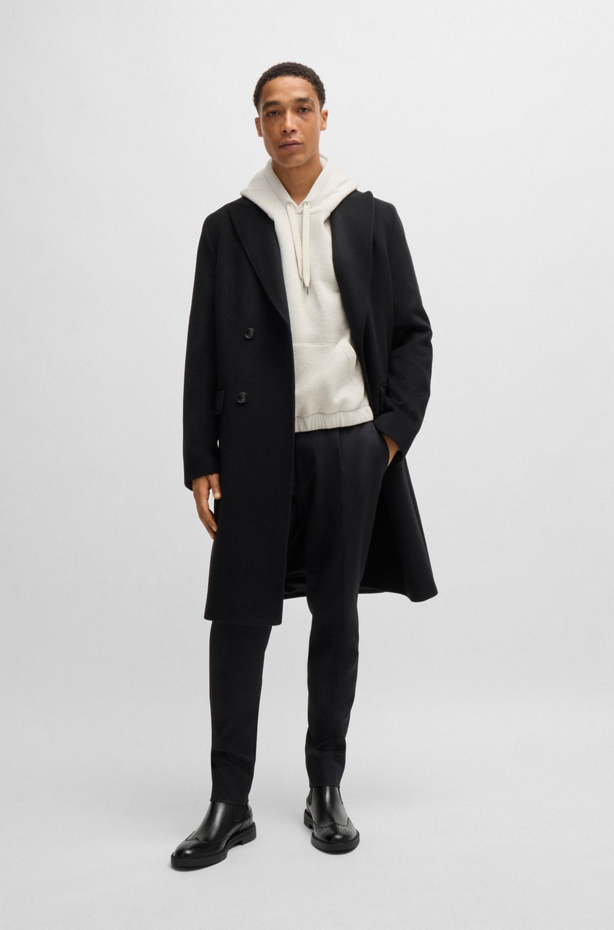 LEATHER CHELSEA BOOTS WITH BROGUE DETAILS AND RUBBER SOLE - 3