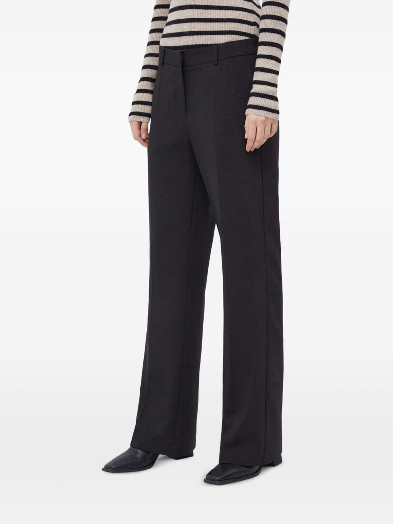belt-loops trousers 1