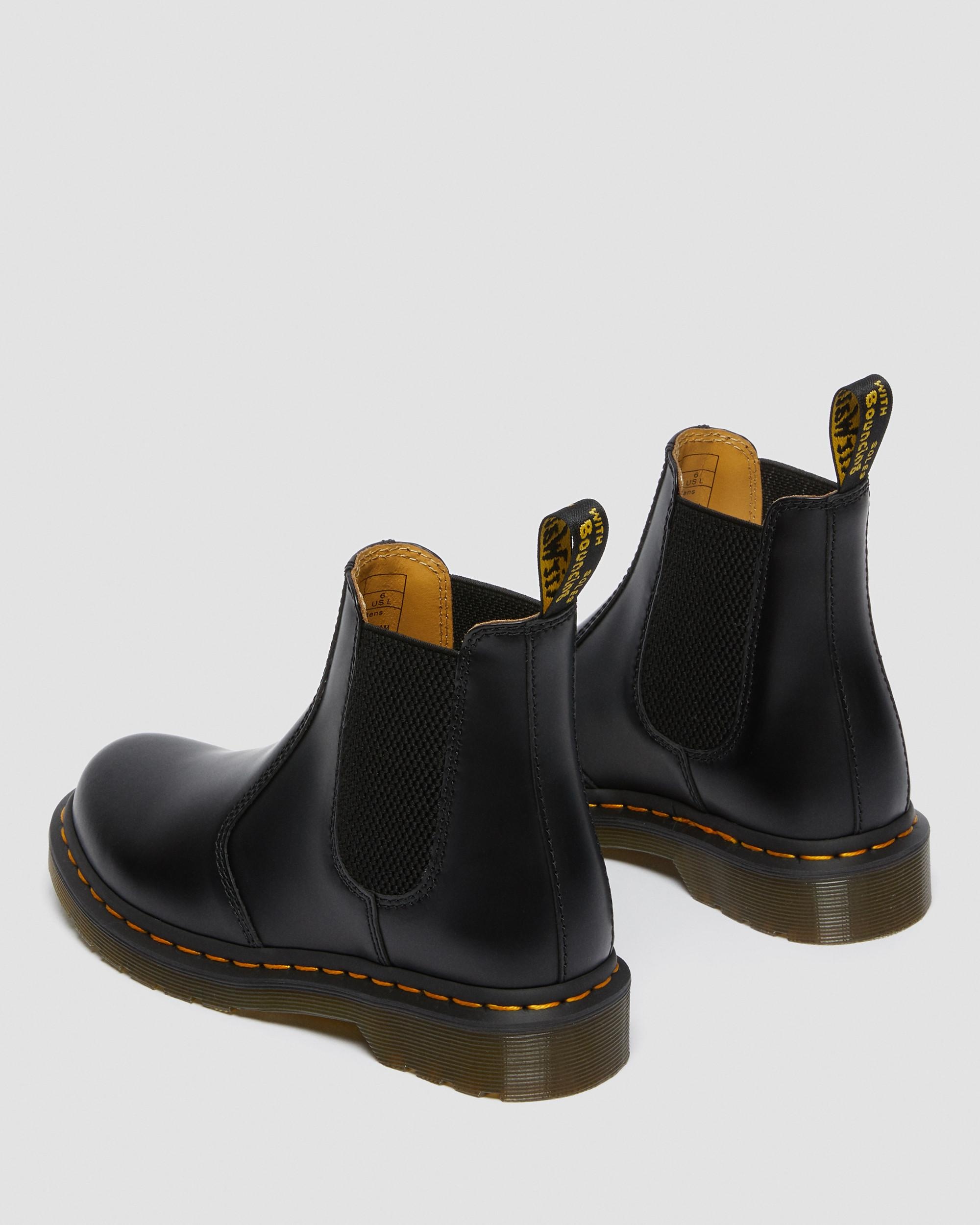 2976 Women's Smooth Leather Chelsea Boots - 9