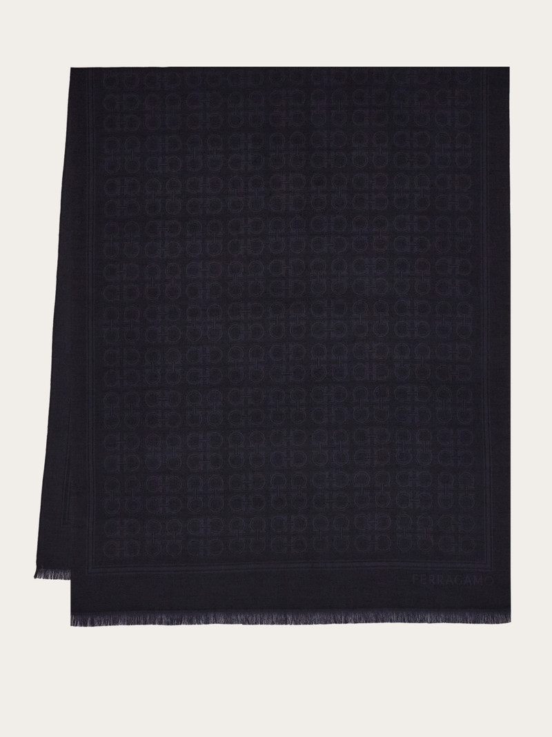 Gancini square stole 1