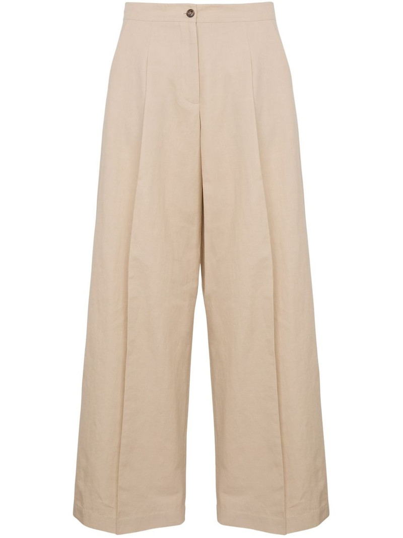 pressed-crease trousers 1