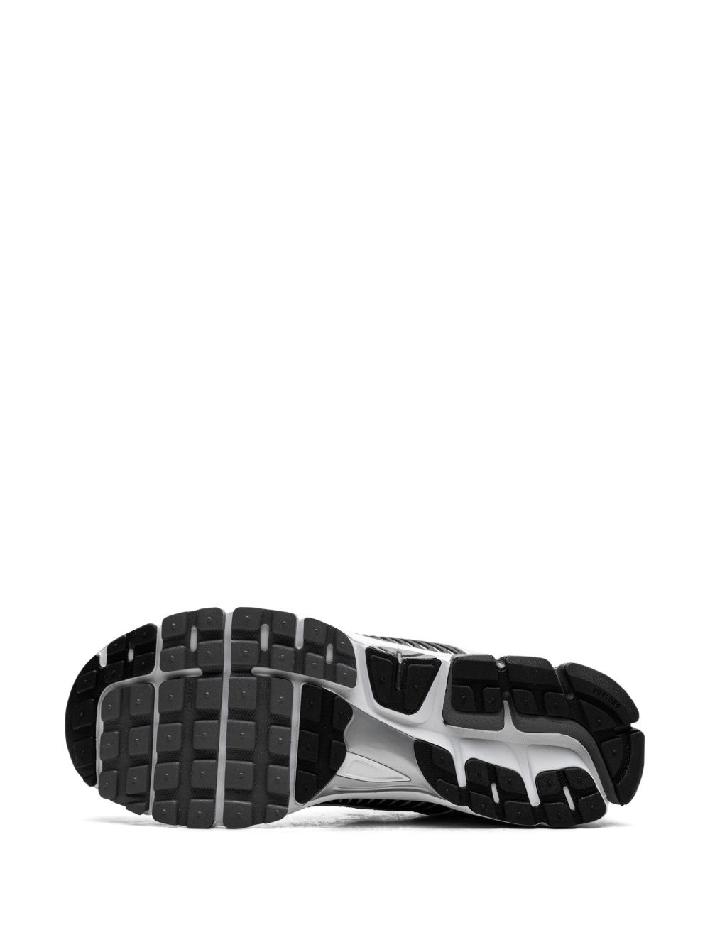 Zoom Vomero 5 SE SP "Black / Metallic Silver" - 4
