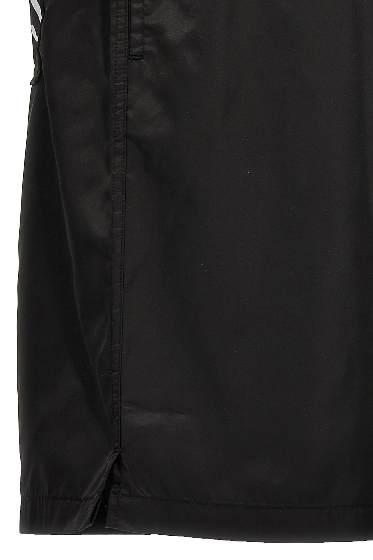 'Arrow Surfer' swim shorts - 5