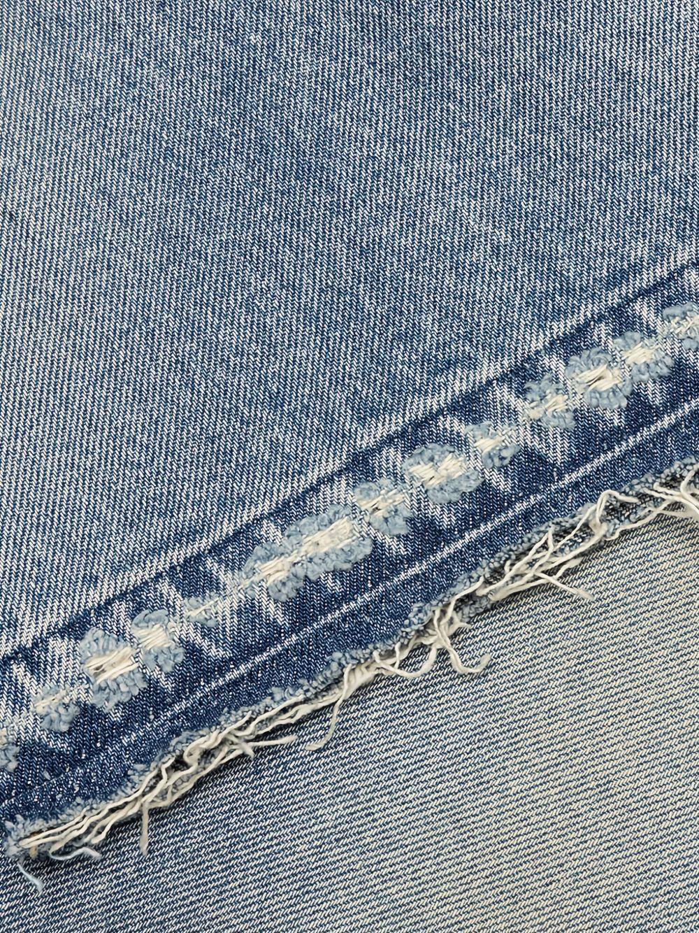 cropped distressed effect jeans - 4