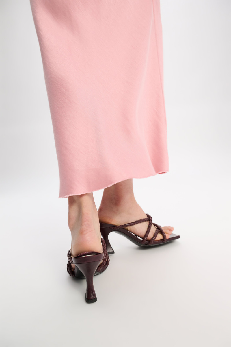 WOVEN ELEGANCE Cord heel sandal 4