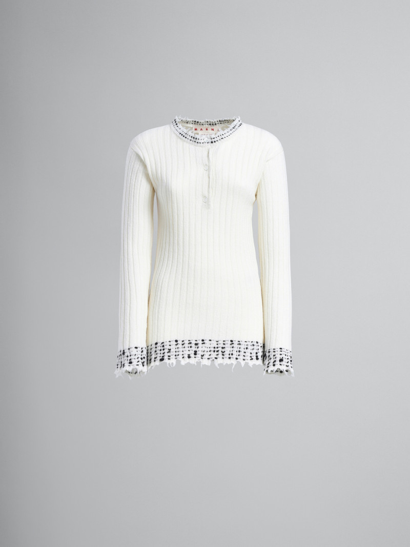 WHITE KNITTED WOOL SWEATER 1