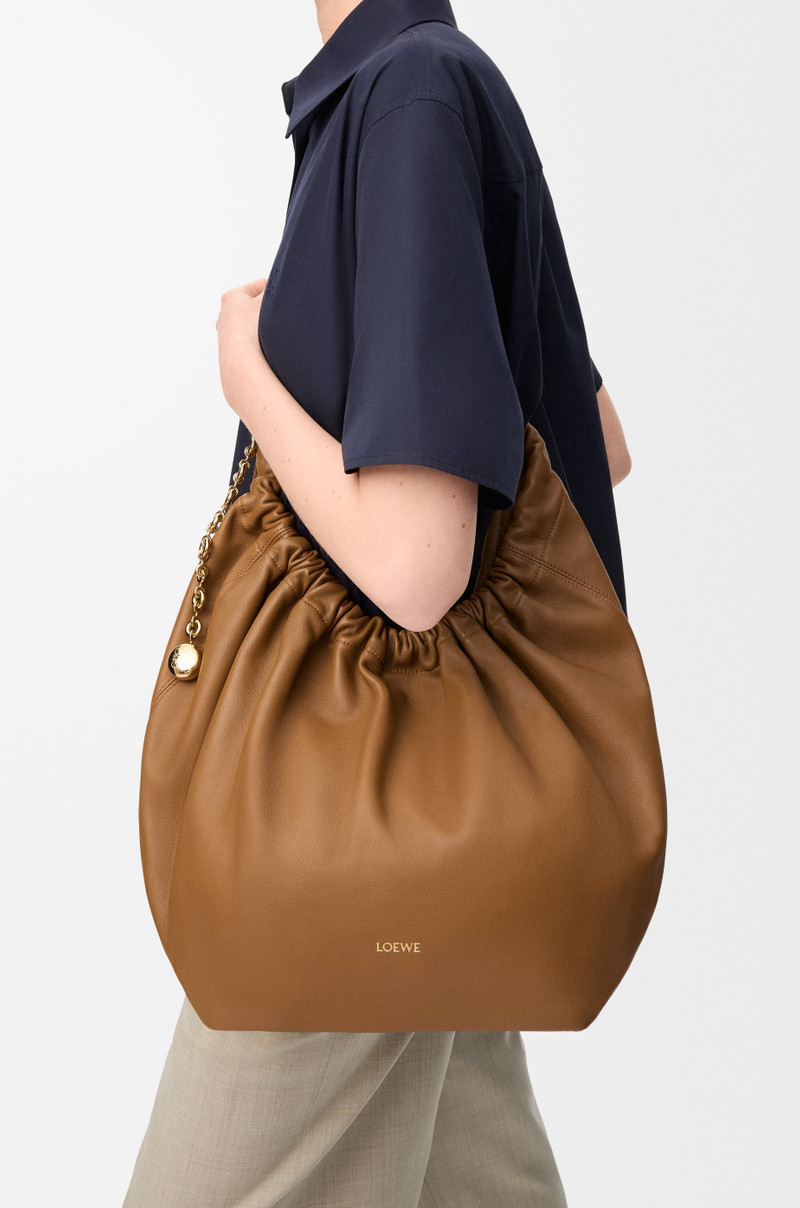 Loewe Medium Squeeze bag in nappa lambskin outlook