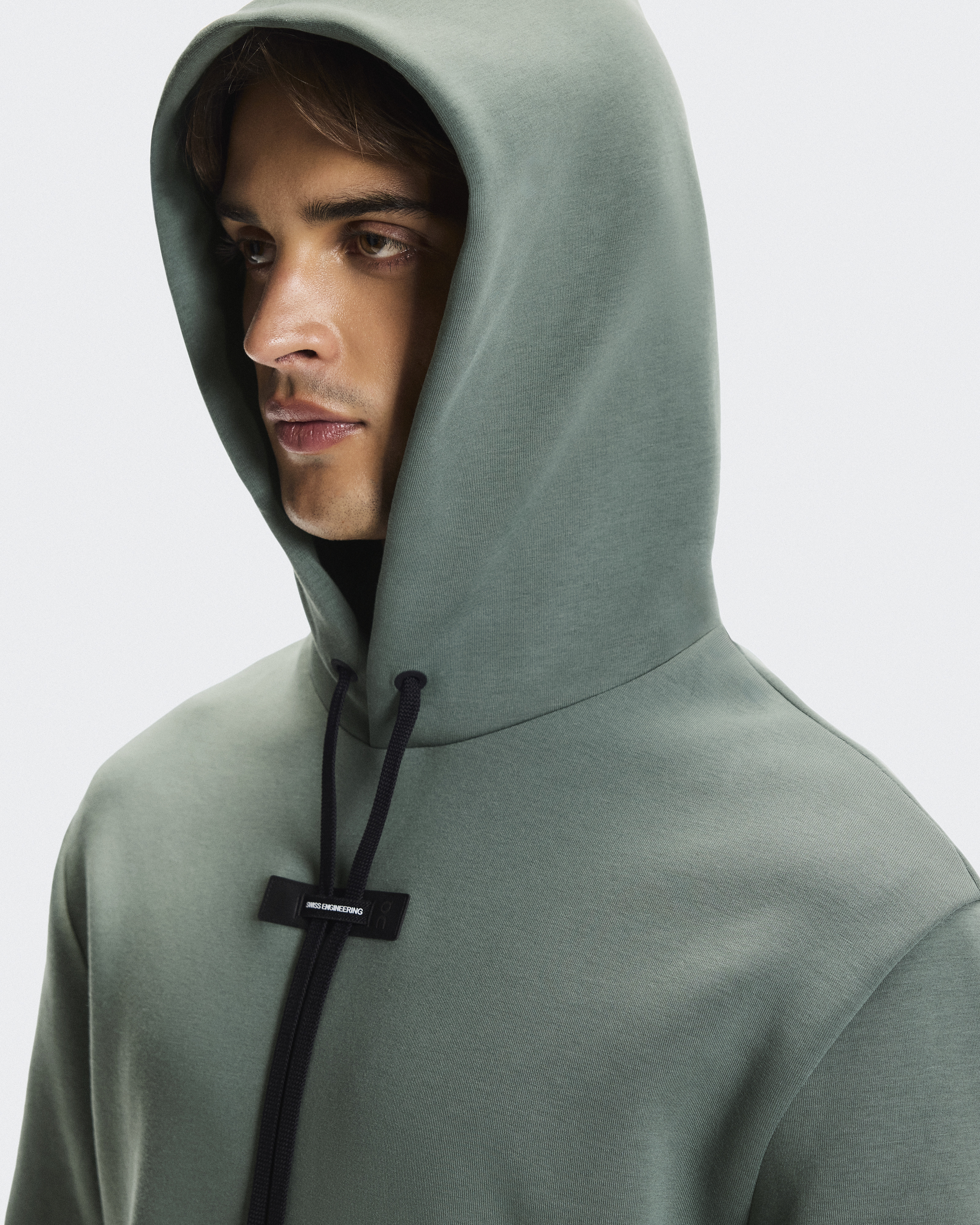 Focus Tech Hoodie - 4