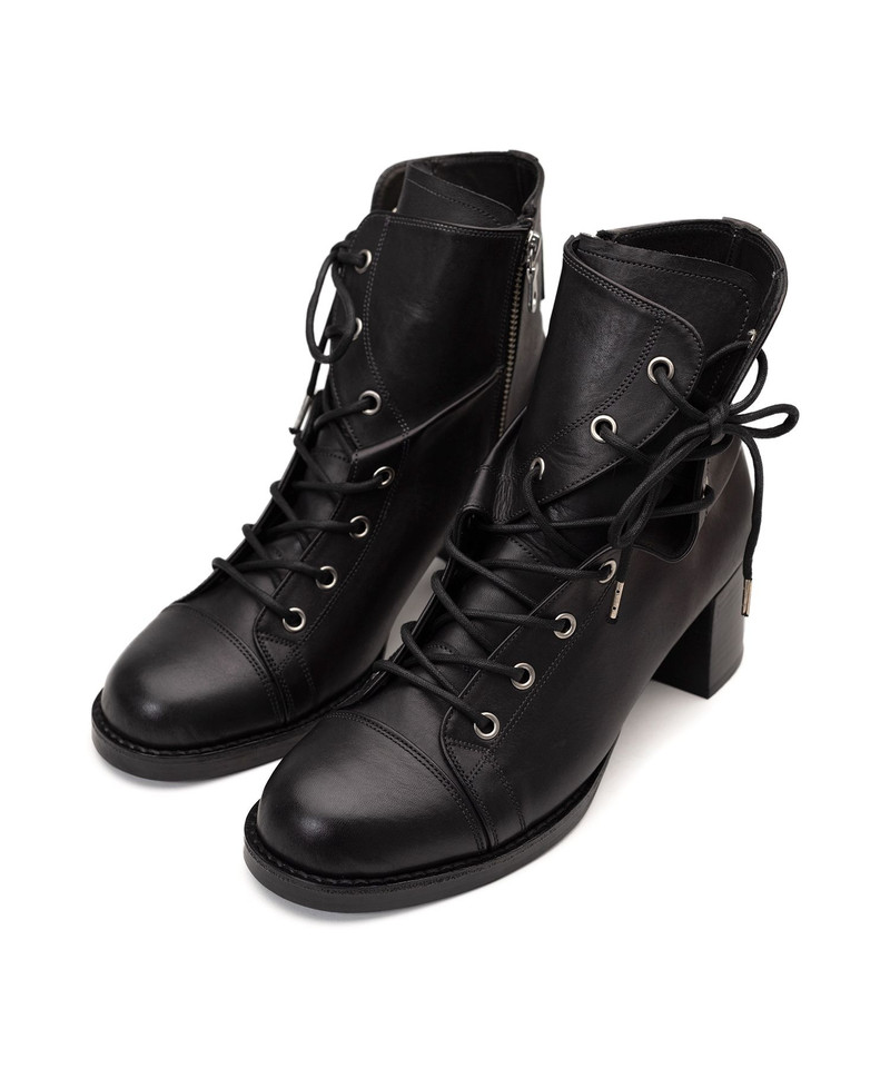 Twisted Leather Boots 9