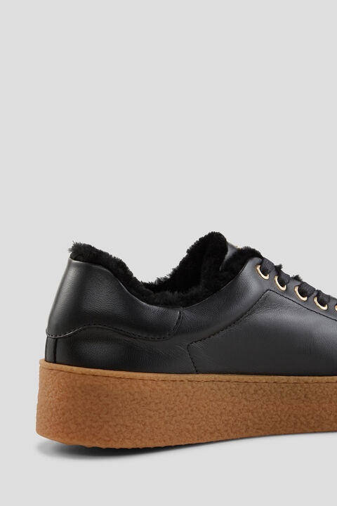 Lucerne Sneakers in Black - 7