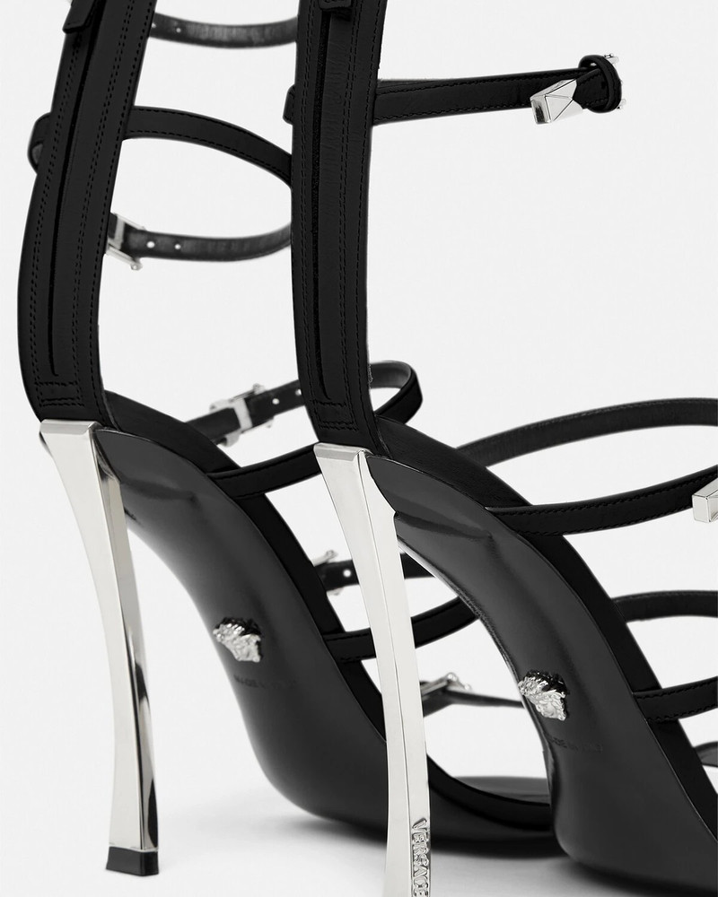 Pin-Point Sandals 4
