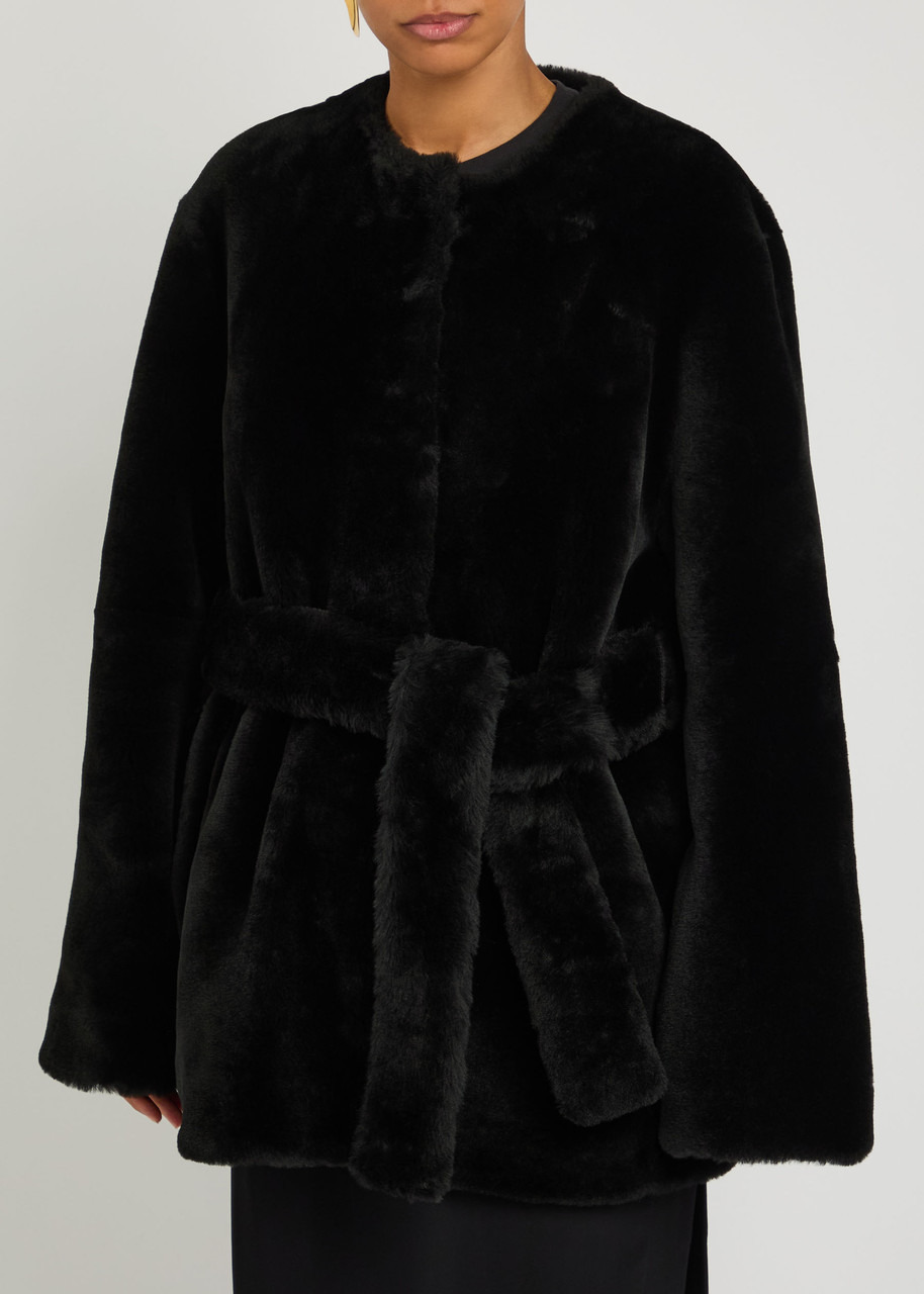 Toteme Belted Shearling Jacket - 2