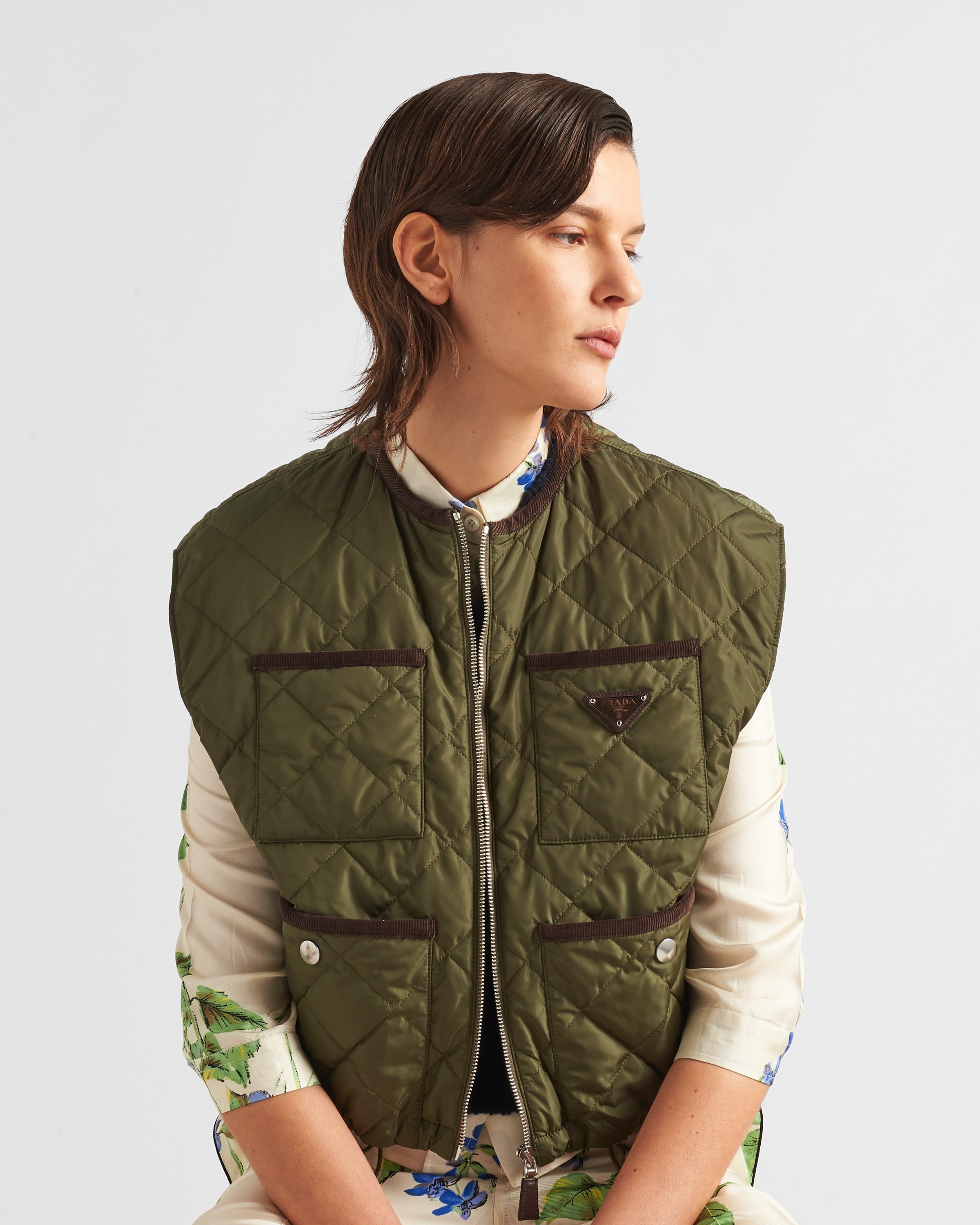 Quilted light Re-Nylon vest - 4