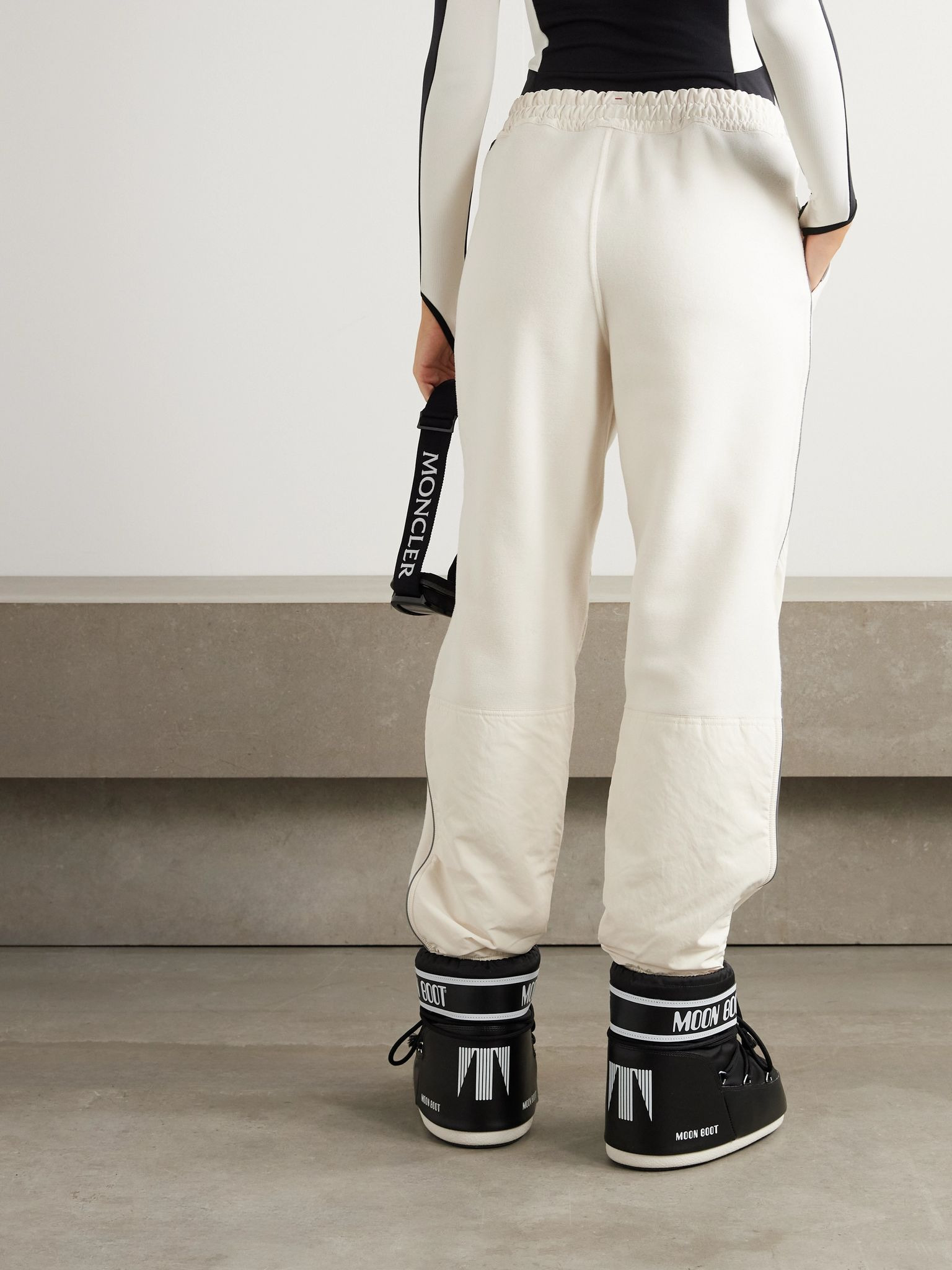 Shell-paneled fleece tapered sweatpants Cream - 3