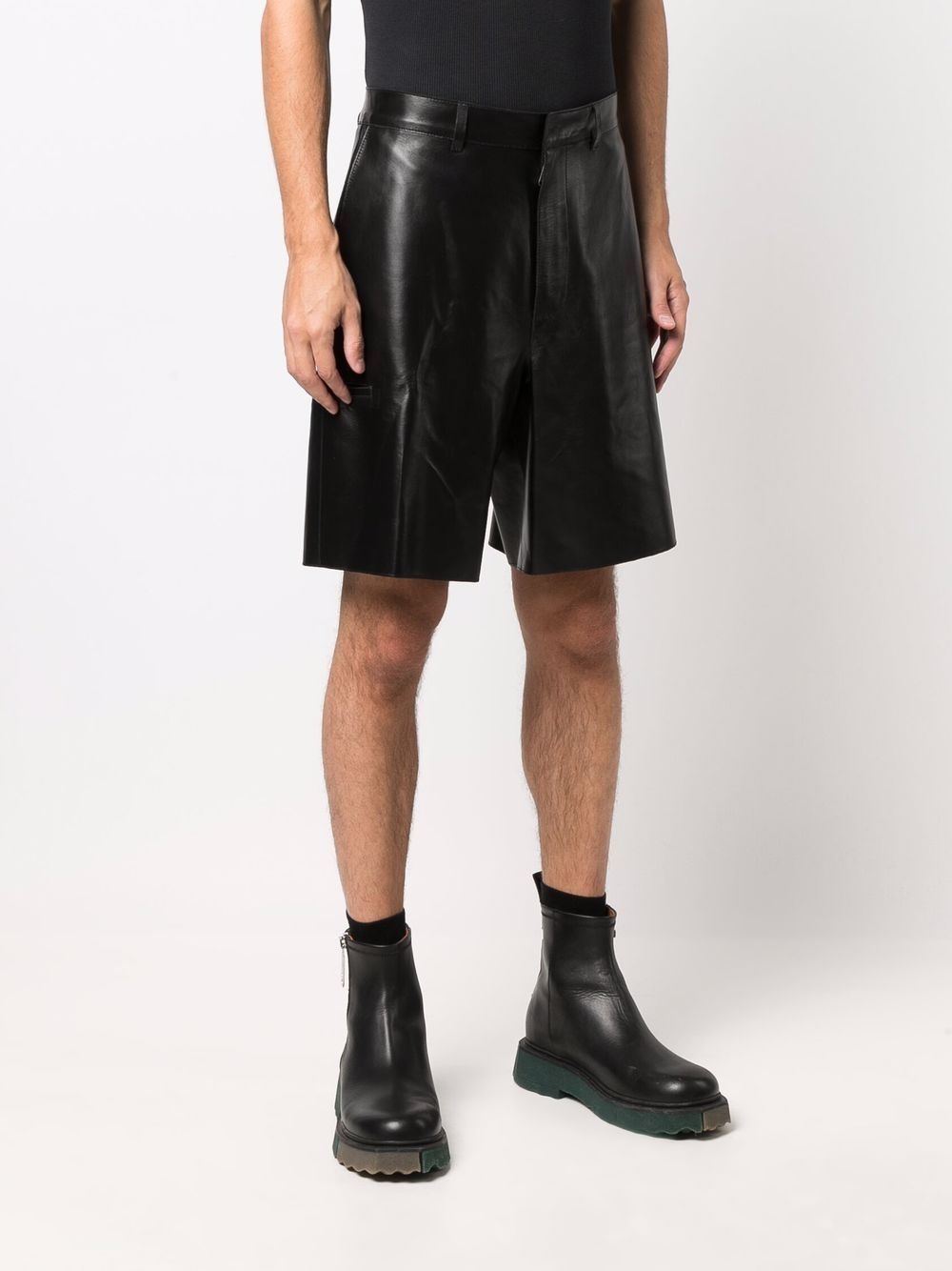 straight-leg leather cargo shorts - 3