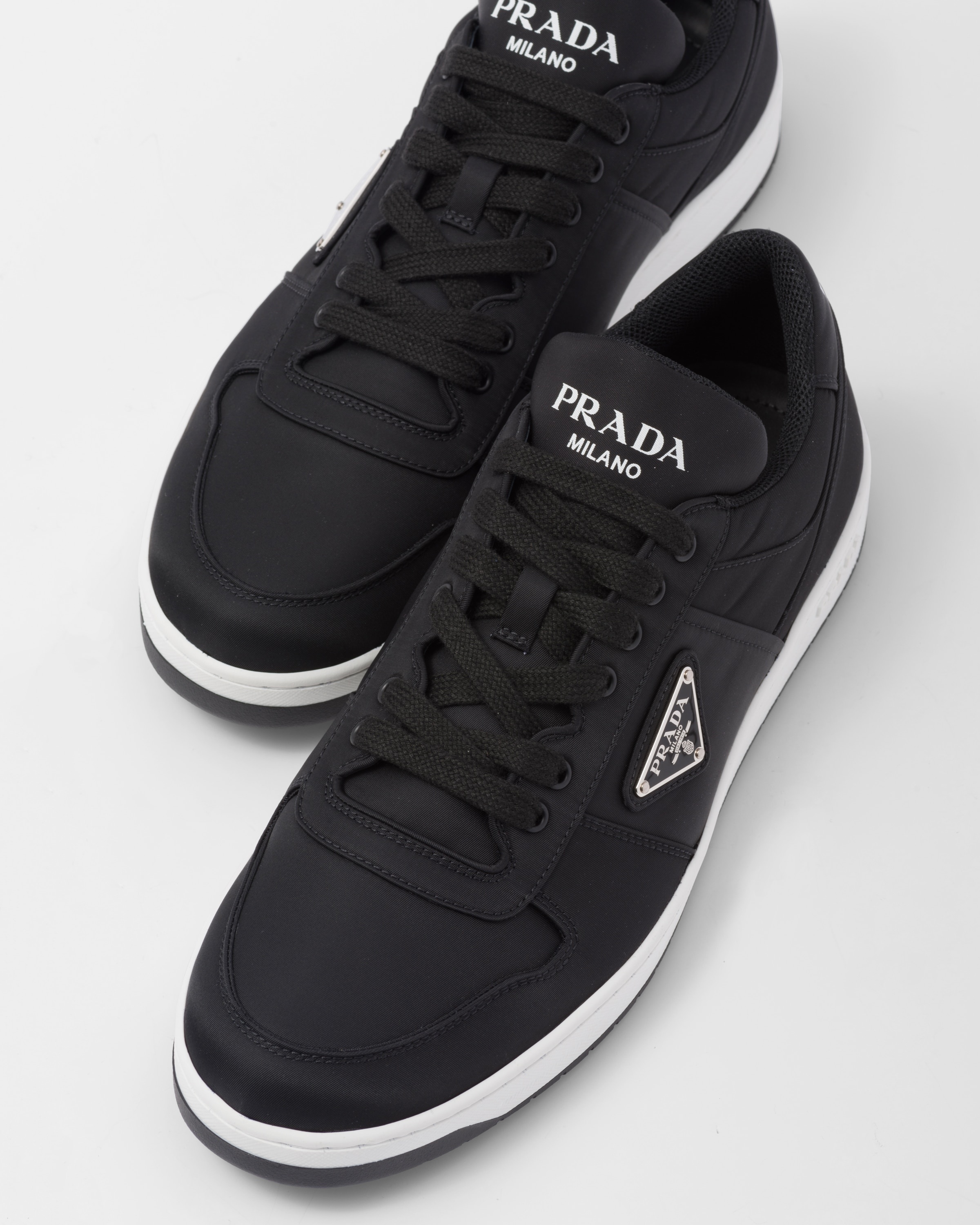【PRADA】国内発送 Sneakers プラダ Re-Nylon スニーカー Prada Re-Nylon sneakers | REVERSIBLE
