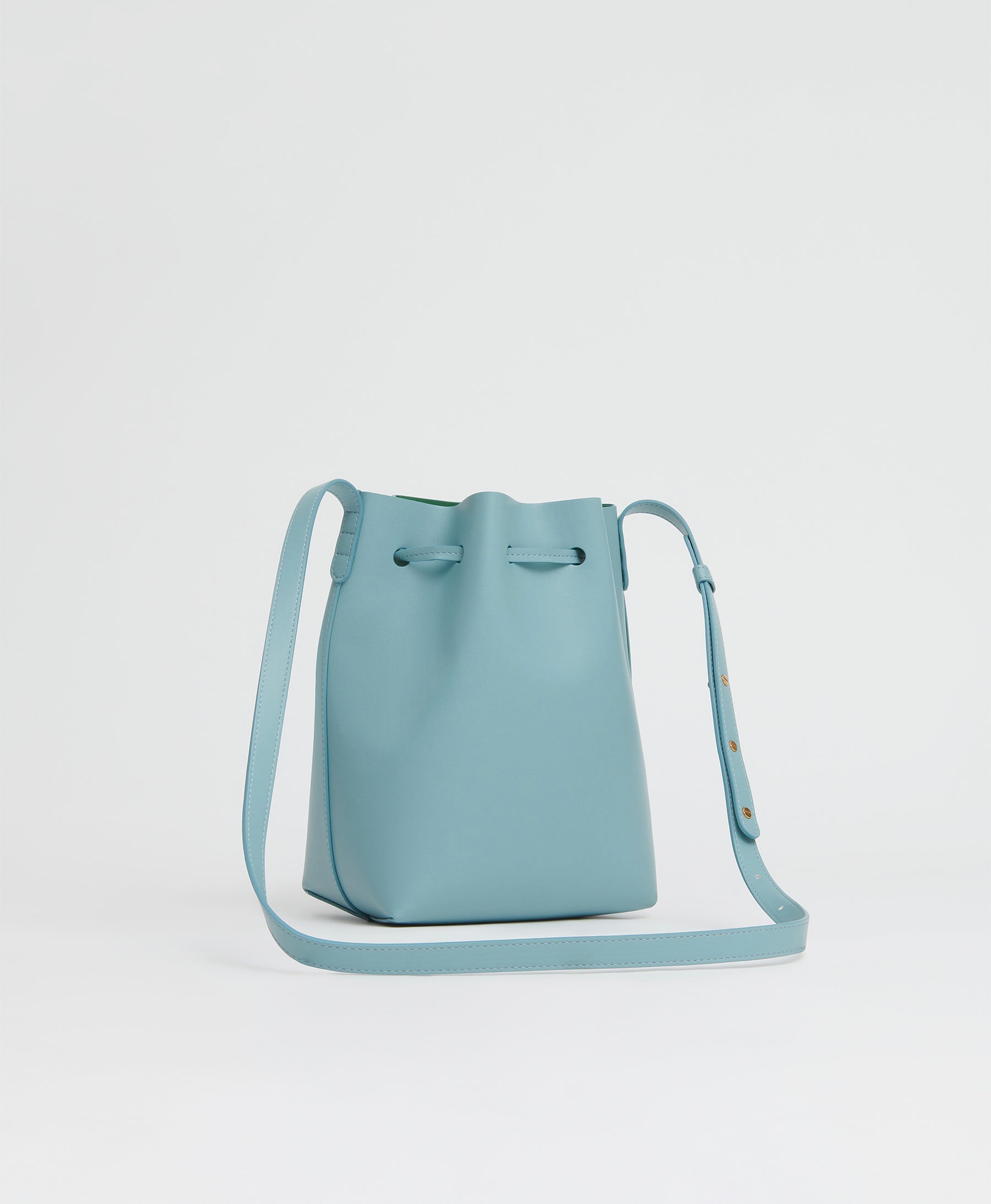 VEGAN APPLE BUCKET BAG - 4