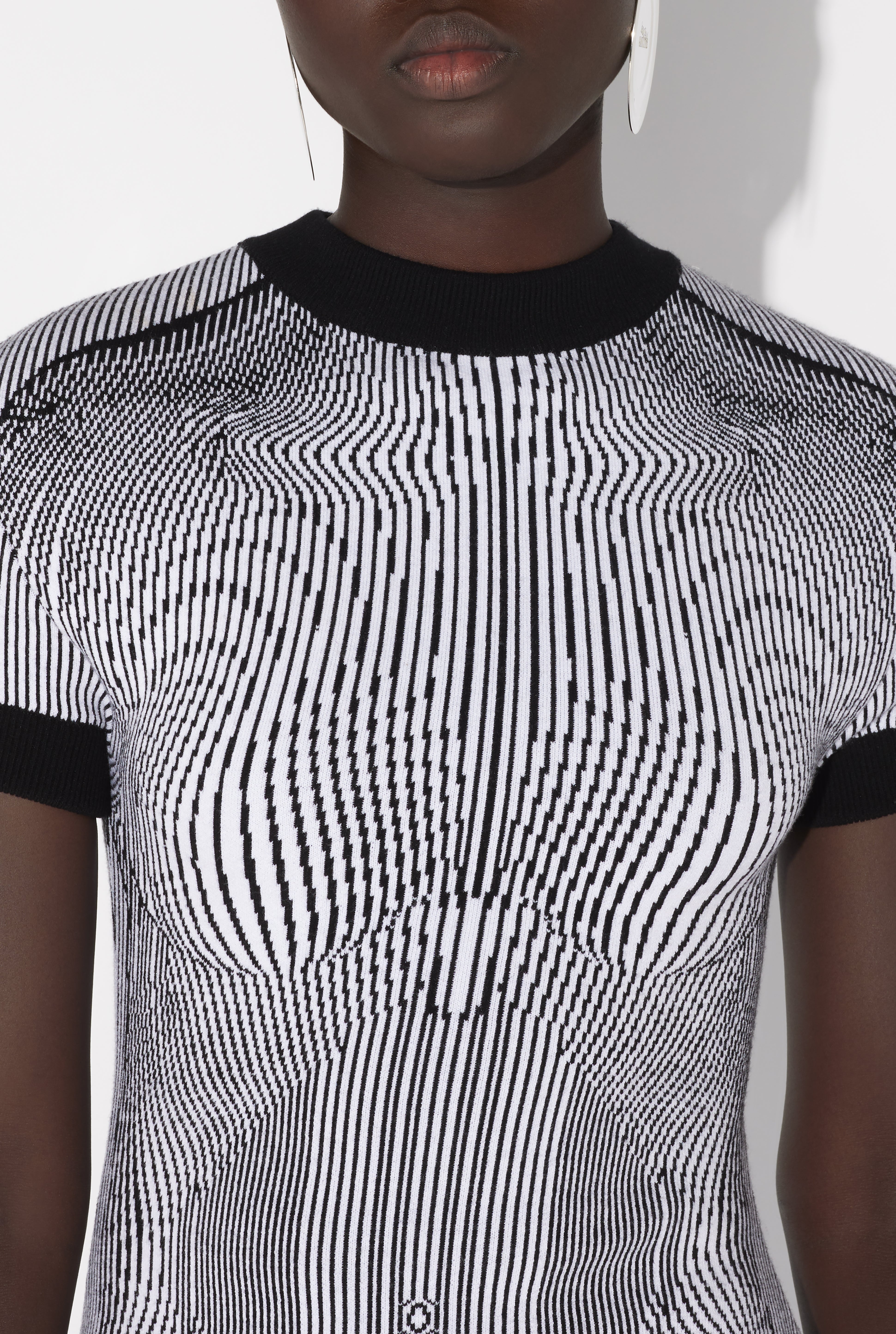THE SHORT MORPHING PINSTRIPES JACQUARD DRESS - 4