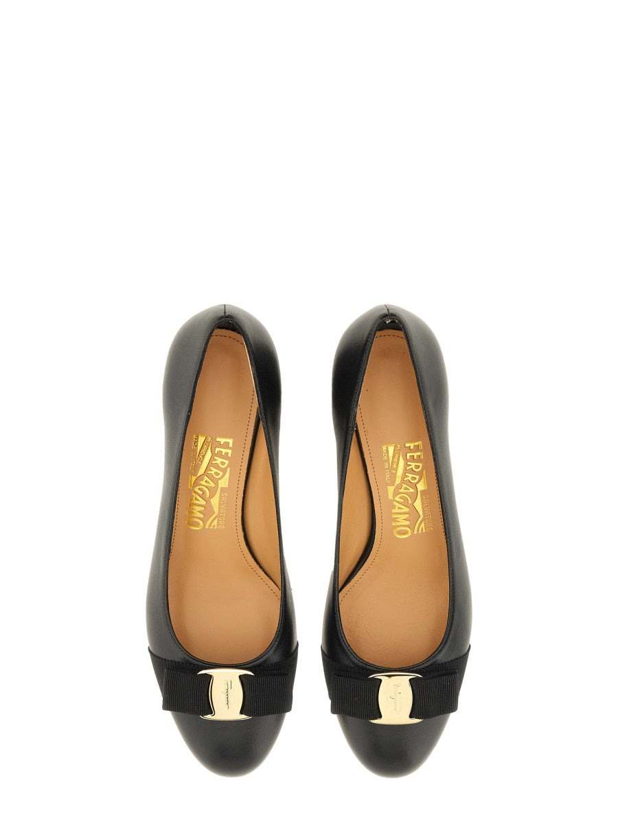 Leather "Vara" Shoe - 5