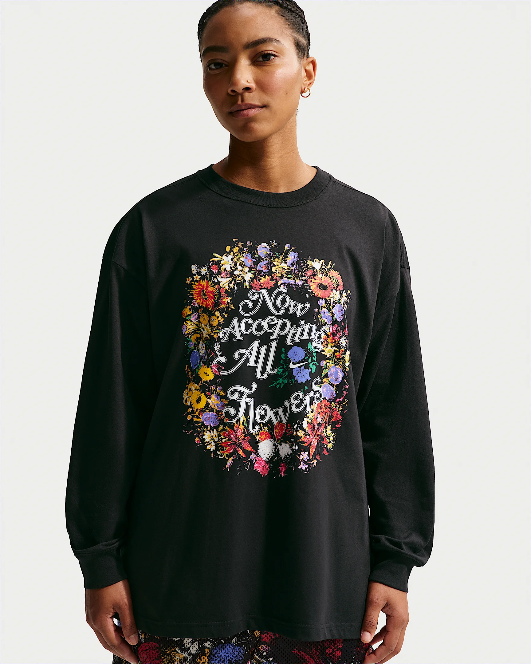 Nike Women's Long-Sleeve Basketball T-Shirt - 1