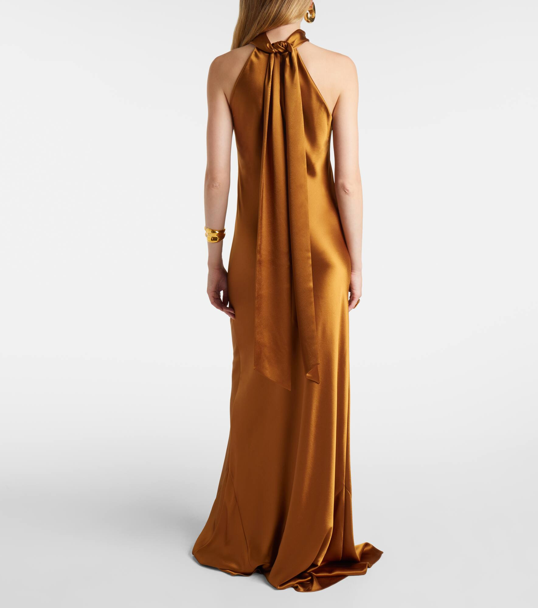 Sienna halterneck satin gown - 3