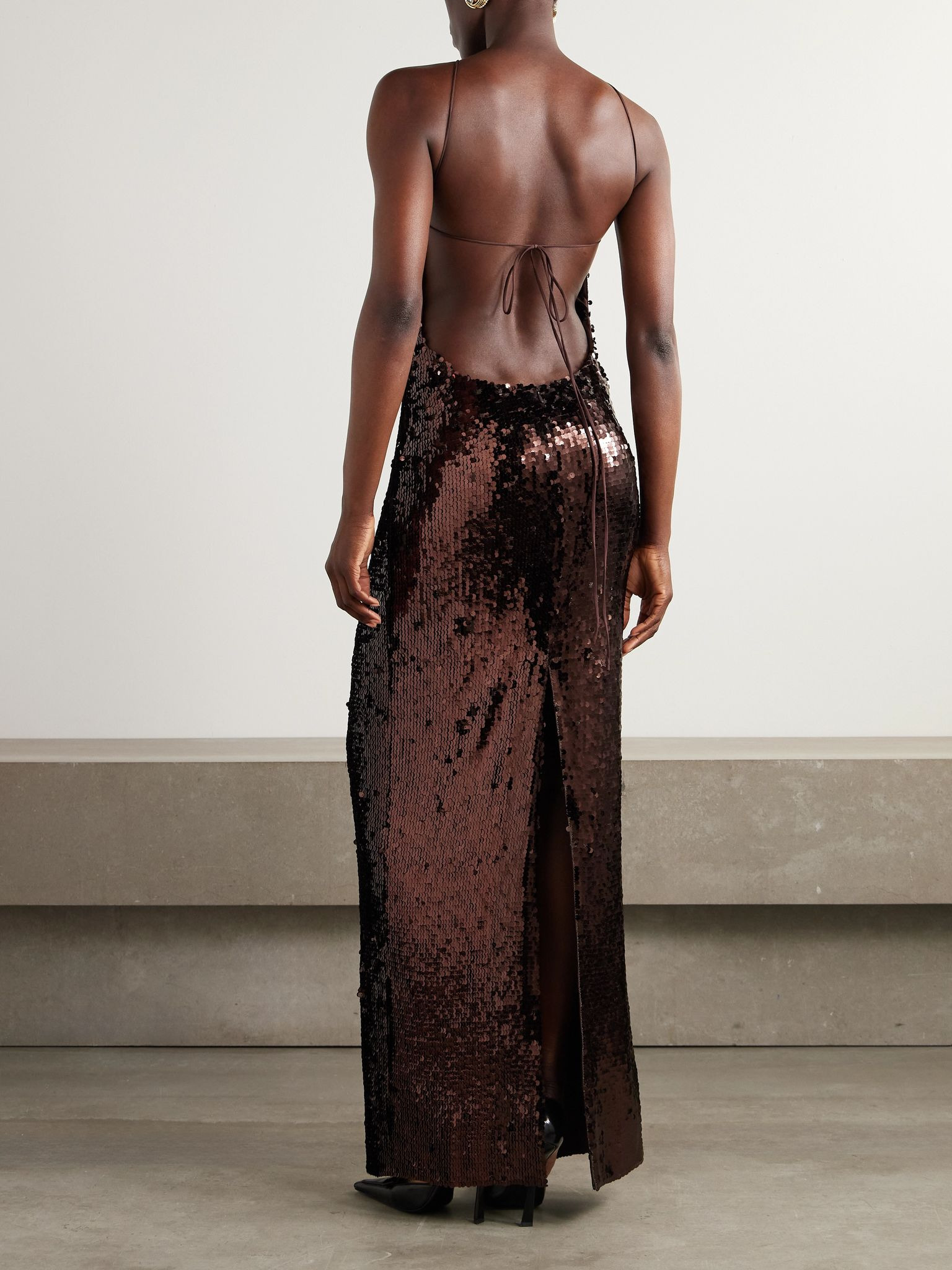 Appliquéd sequined tulle halterneck gown Brown - 3