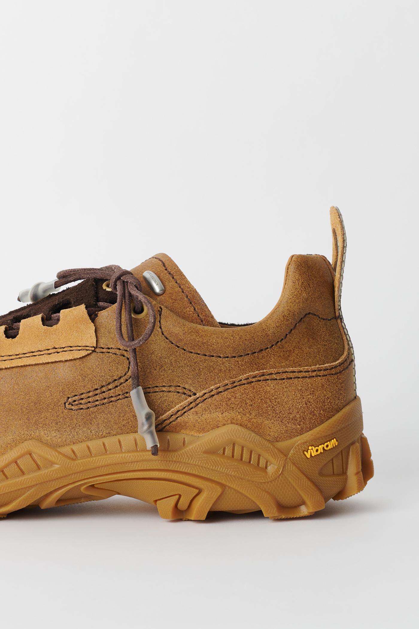 Gabe Autumn Oak Suede - 3