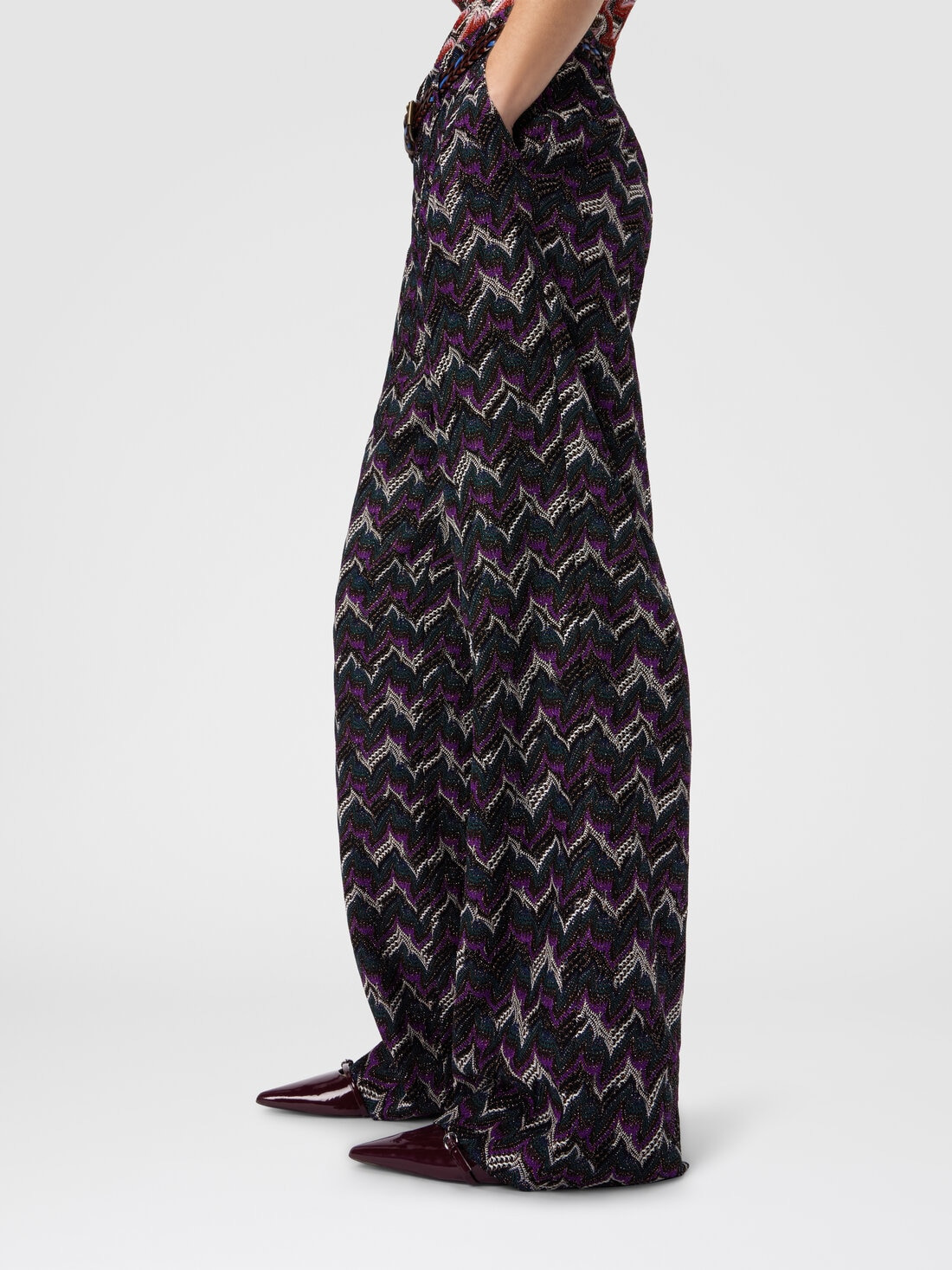 Tailored Pants in Lace with Belt - 4