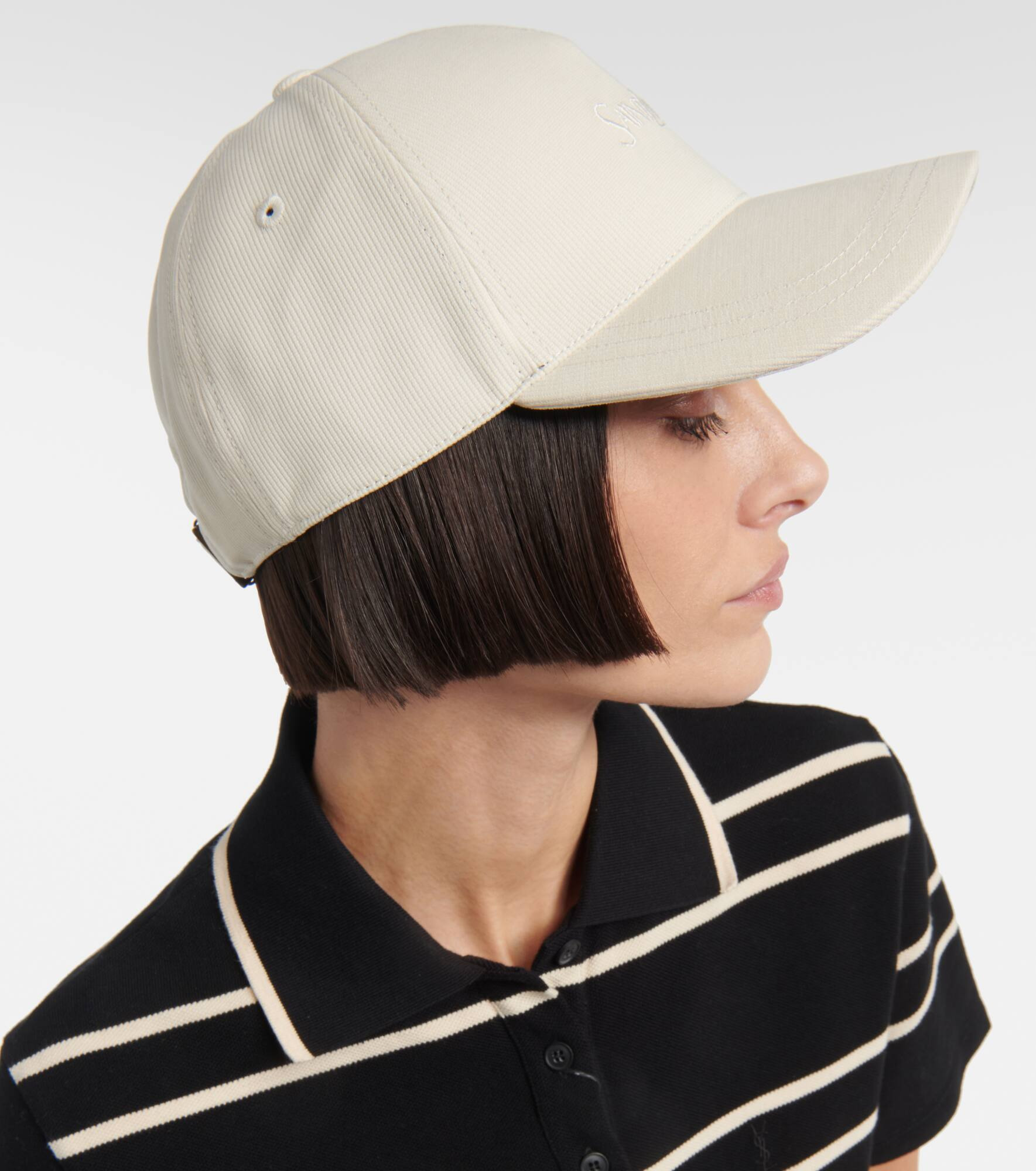 Embroidered baseball cap - 3