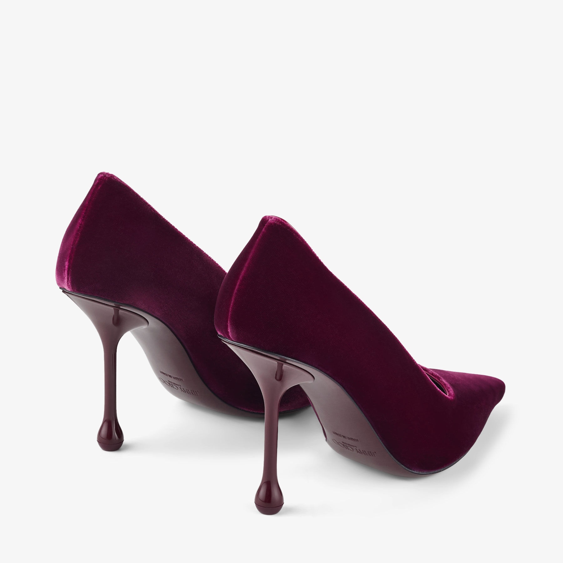 Ixia 95
Boysenberry Velvet Pumps - 6