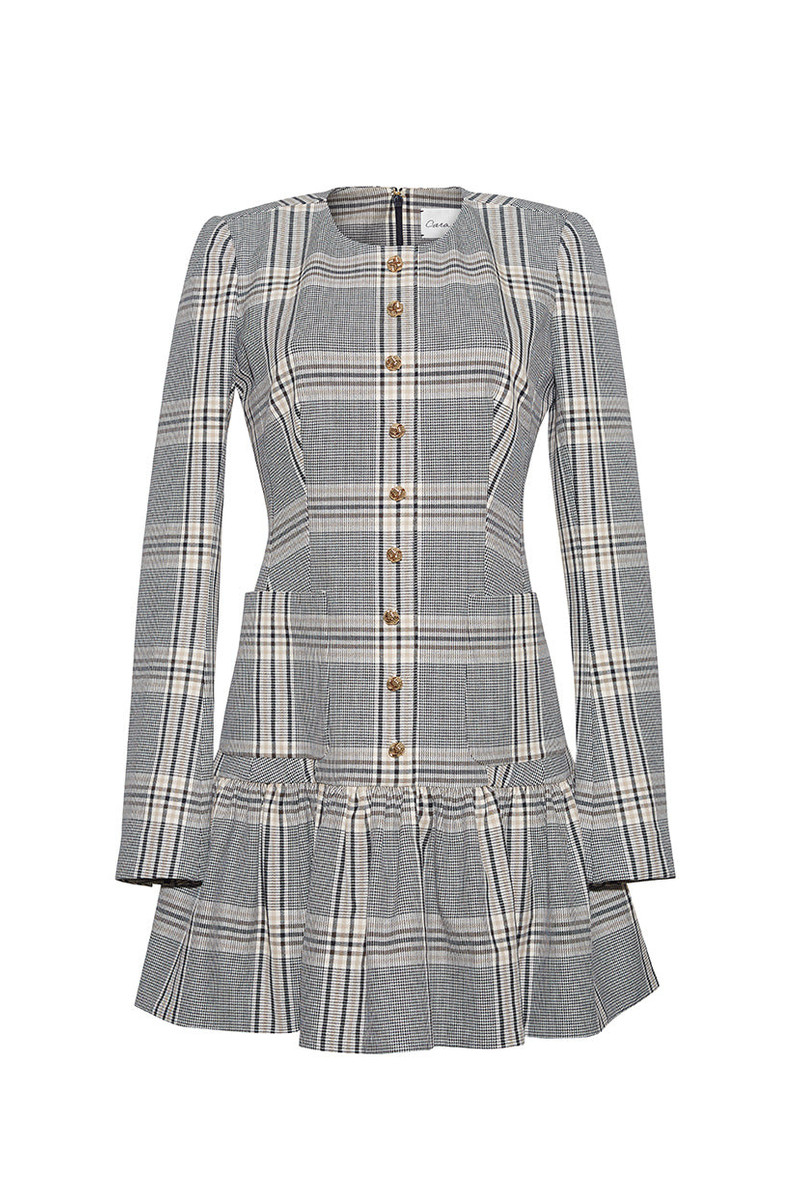 Adams Dress Classic Elegance with Modern Flair in Every Detail 1
