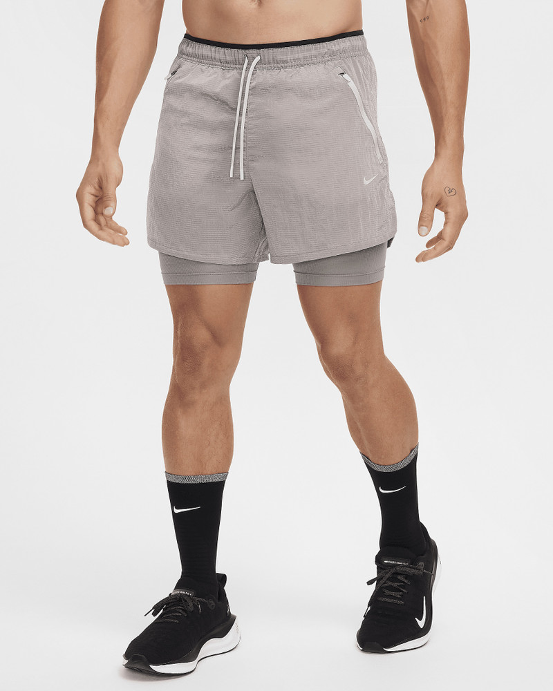 Nike Stride Running Division Men's 5" Dri-FIT Water-Repellent 2-in-1 Running Shorts 1