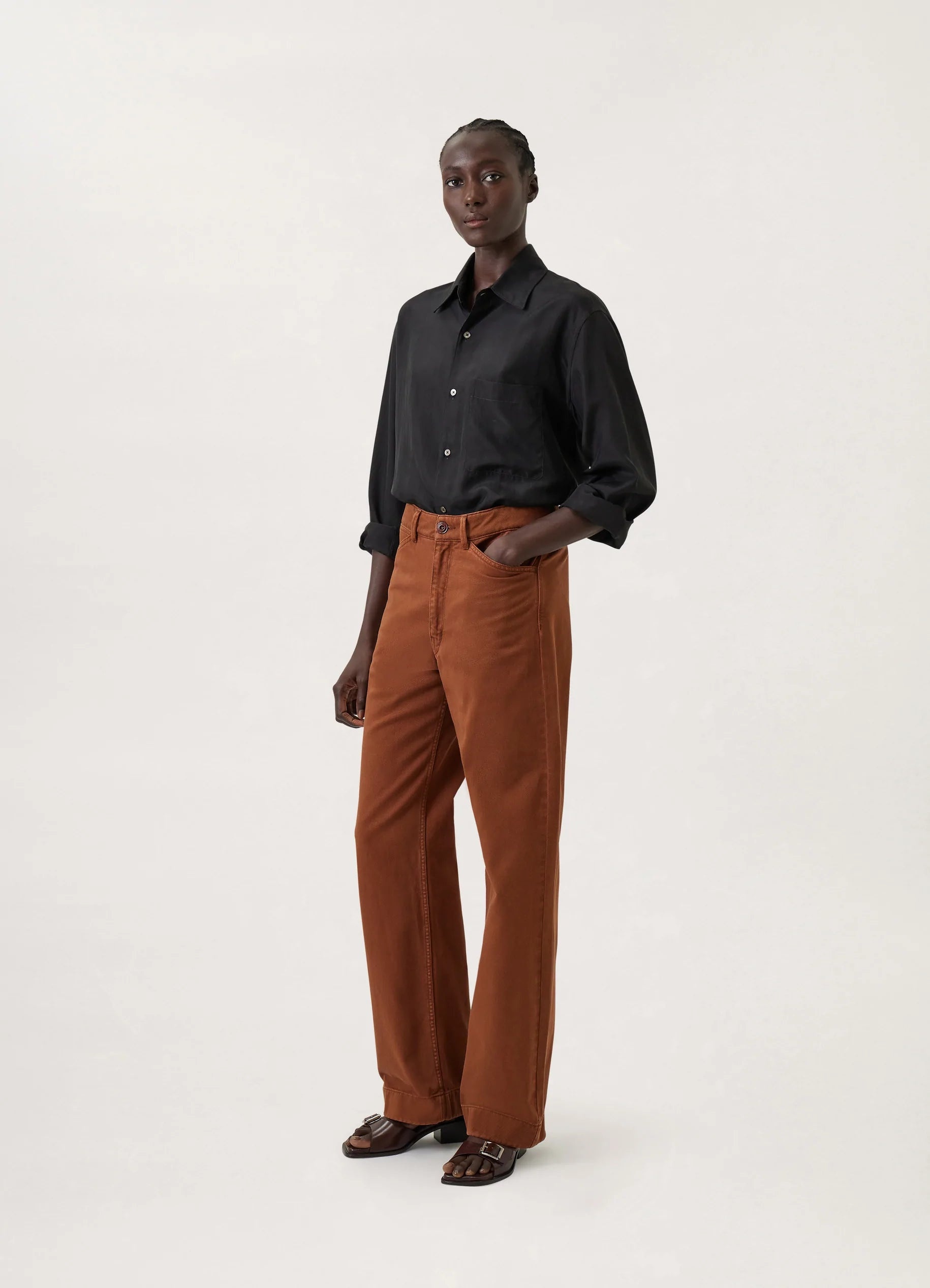 CHINO DENIM PANTS
GARMENT DYED DENIM - 3