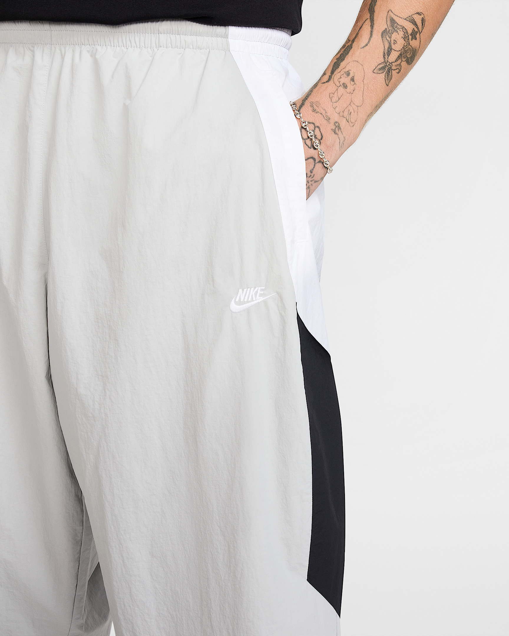 Nike Club Men's Oversized Woven Track Pants - 3
