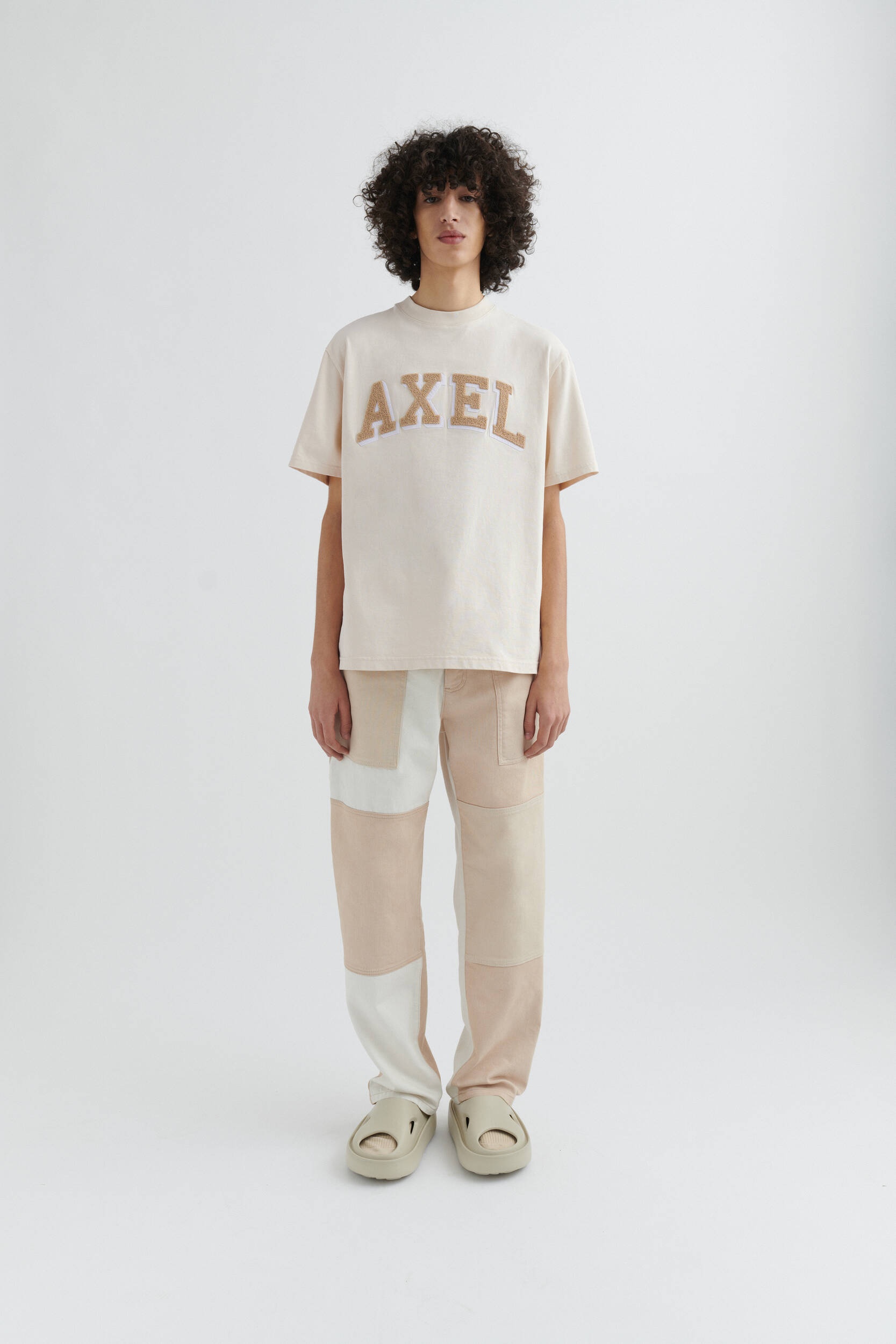 Arc T-Shirt - 4