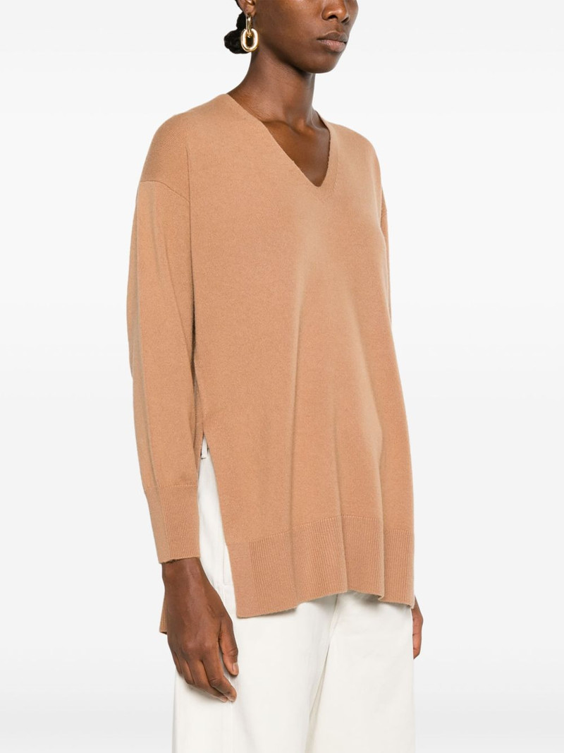 V-neck long-sleeve jumper 3