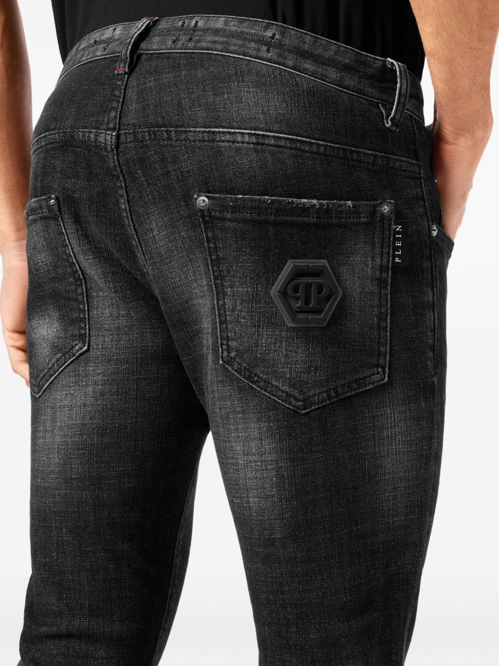 Hexagon-appliqué jeans - 4