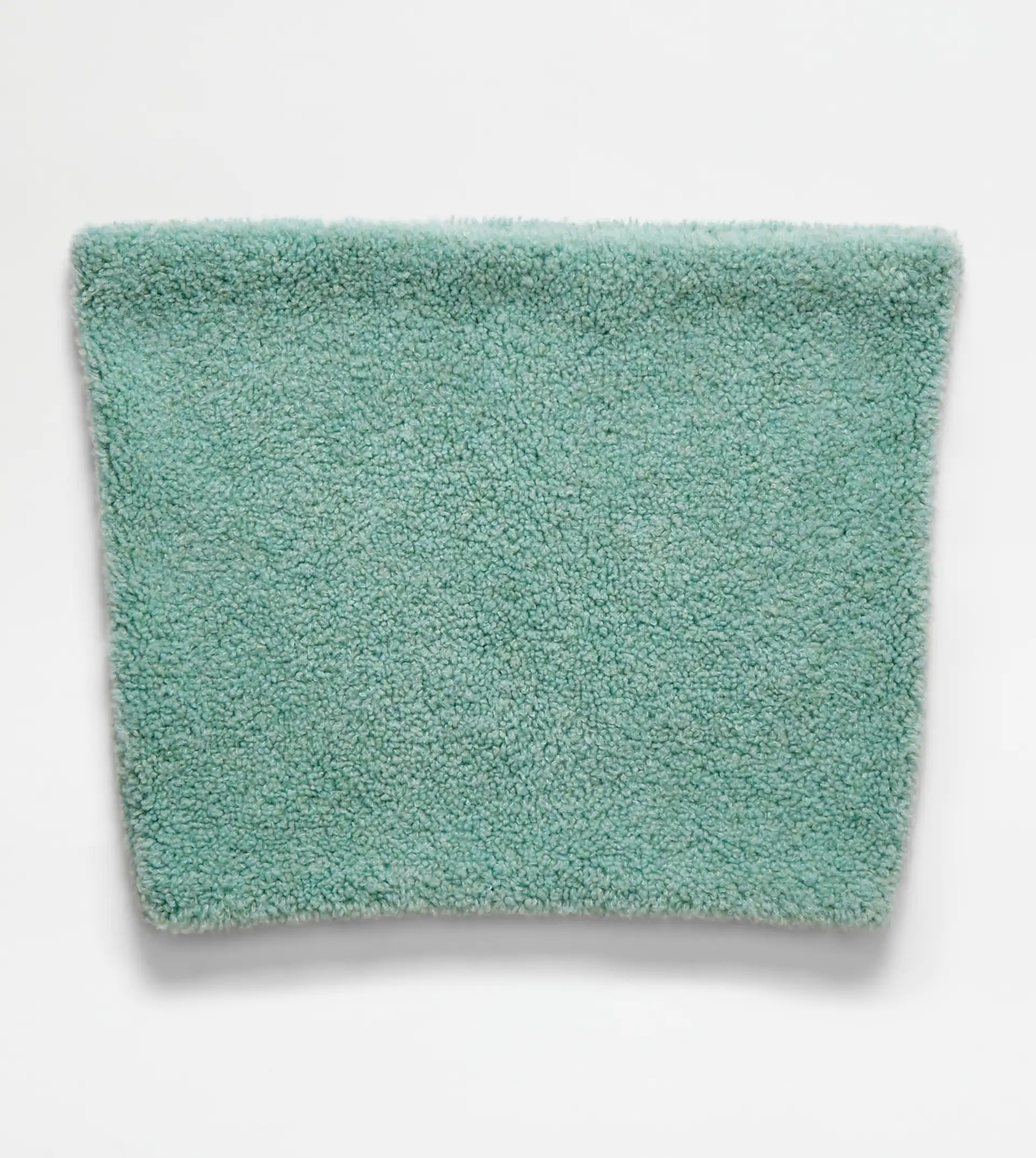 LOOP SCARF IN BOUCLÉ KNIT - GREEN - 2