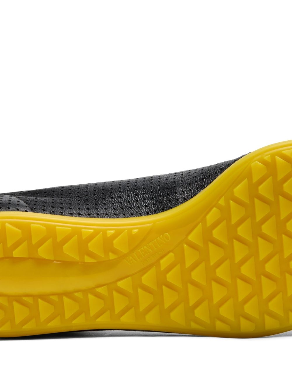 Chromathon perforated leather sneakers - 3