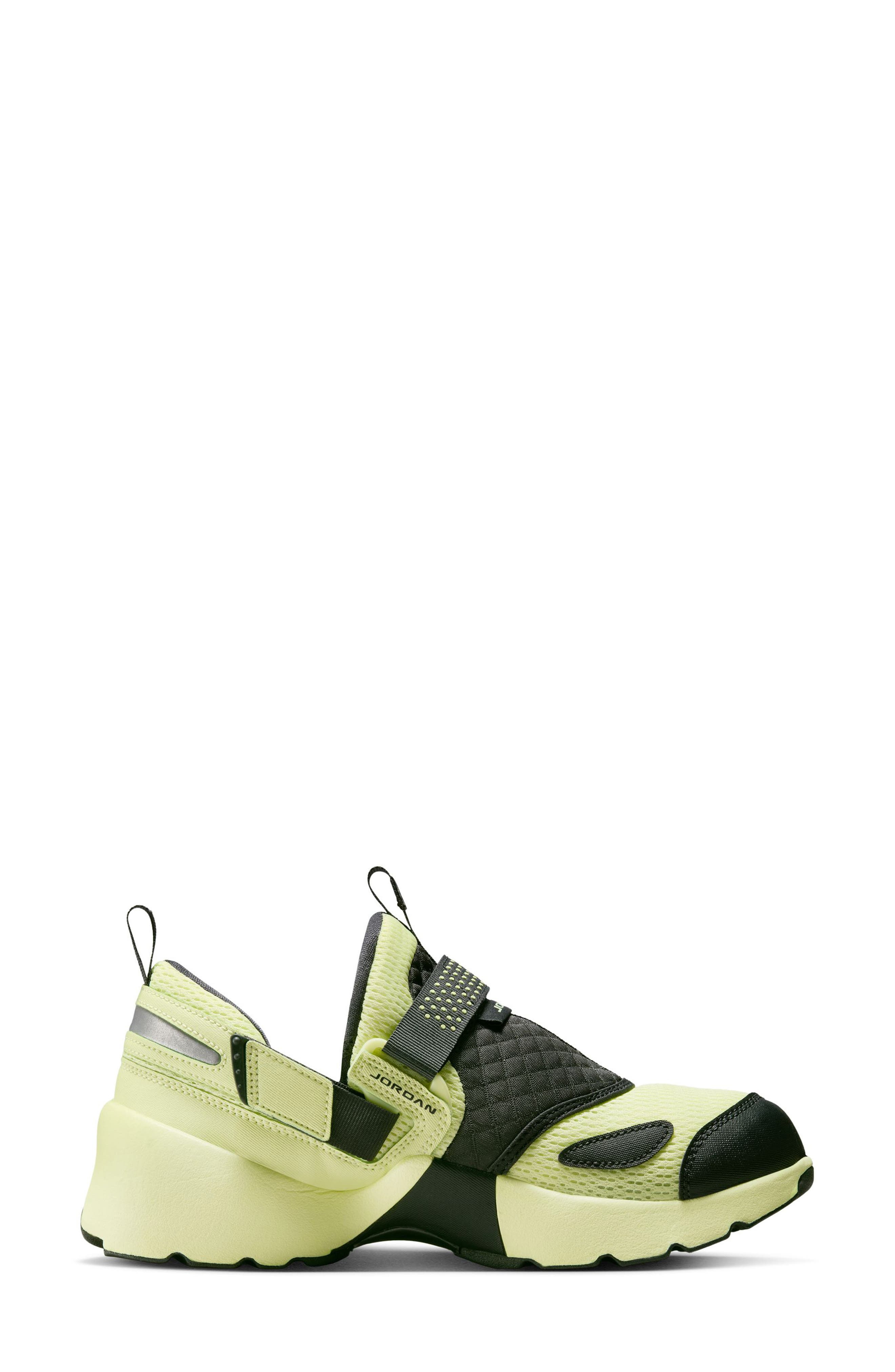Jordan Trunner LX Sneaker in Lemon Green/Anthracite at Nordstrom - 6