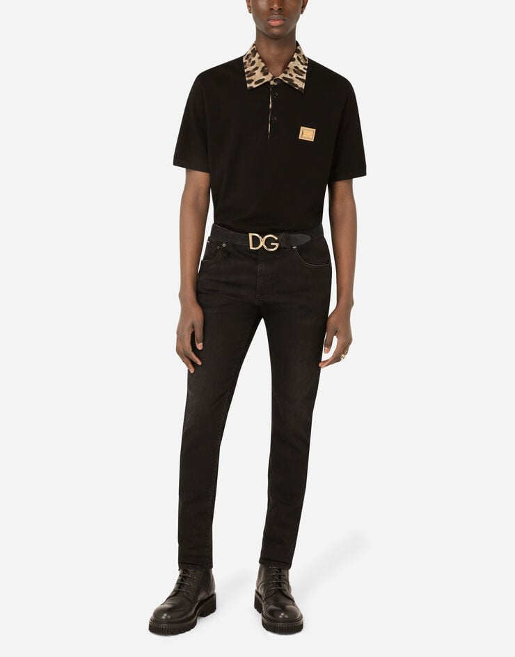 Cotton piqué polo-shirt with leopard-print details and plate - 6